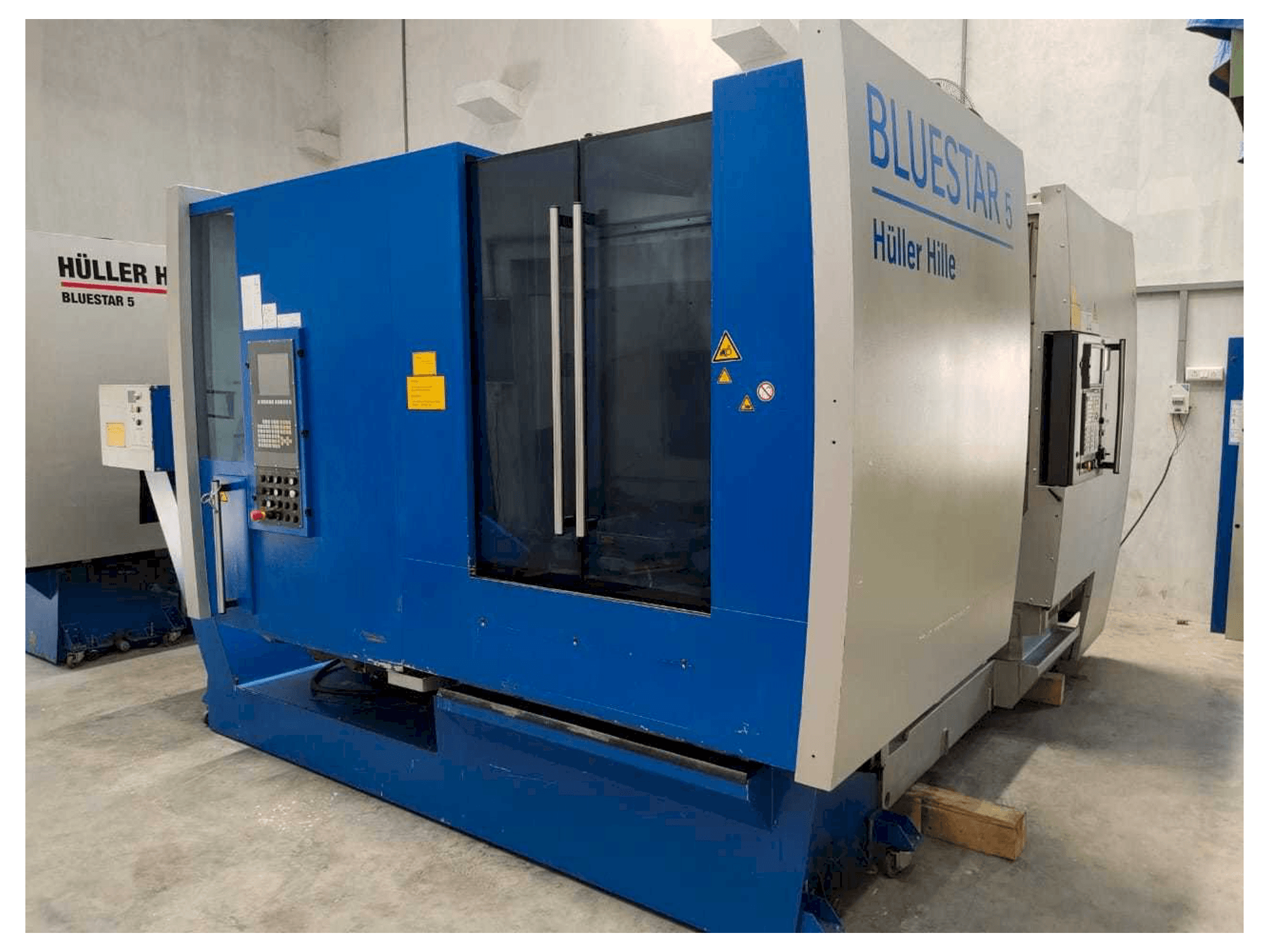 Hueller Hille Bluestar 5-maskinen framifrån
