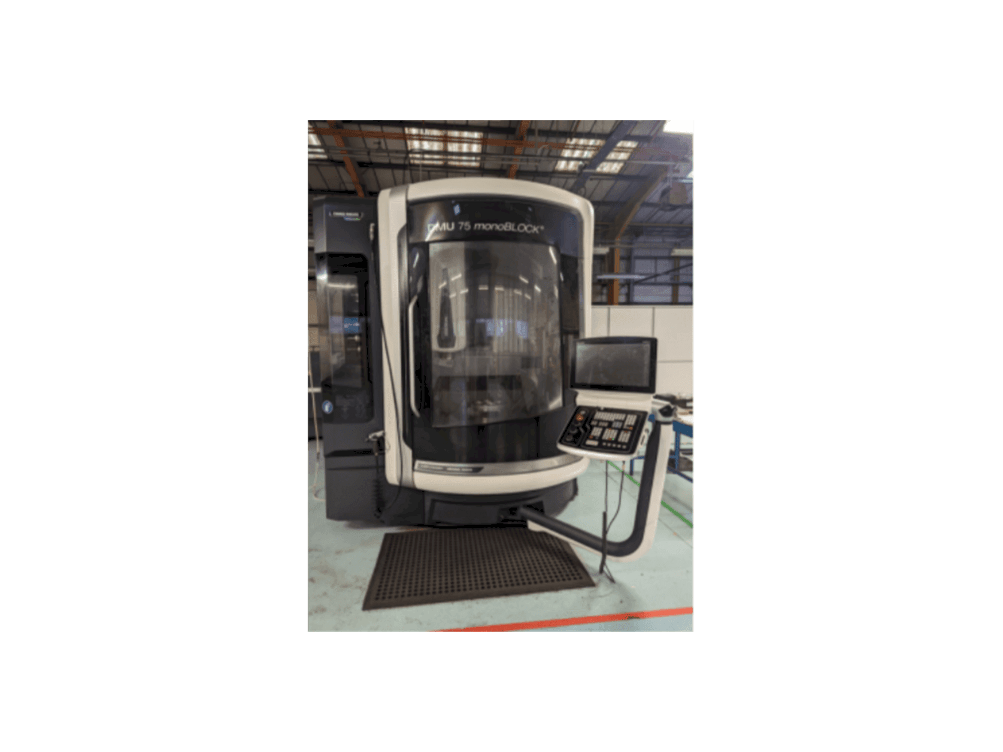 DMG MORI DMU 75 Monoblock-maskinen sedd från vänster sida