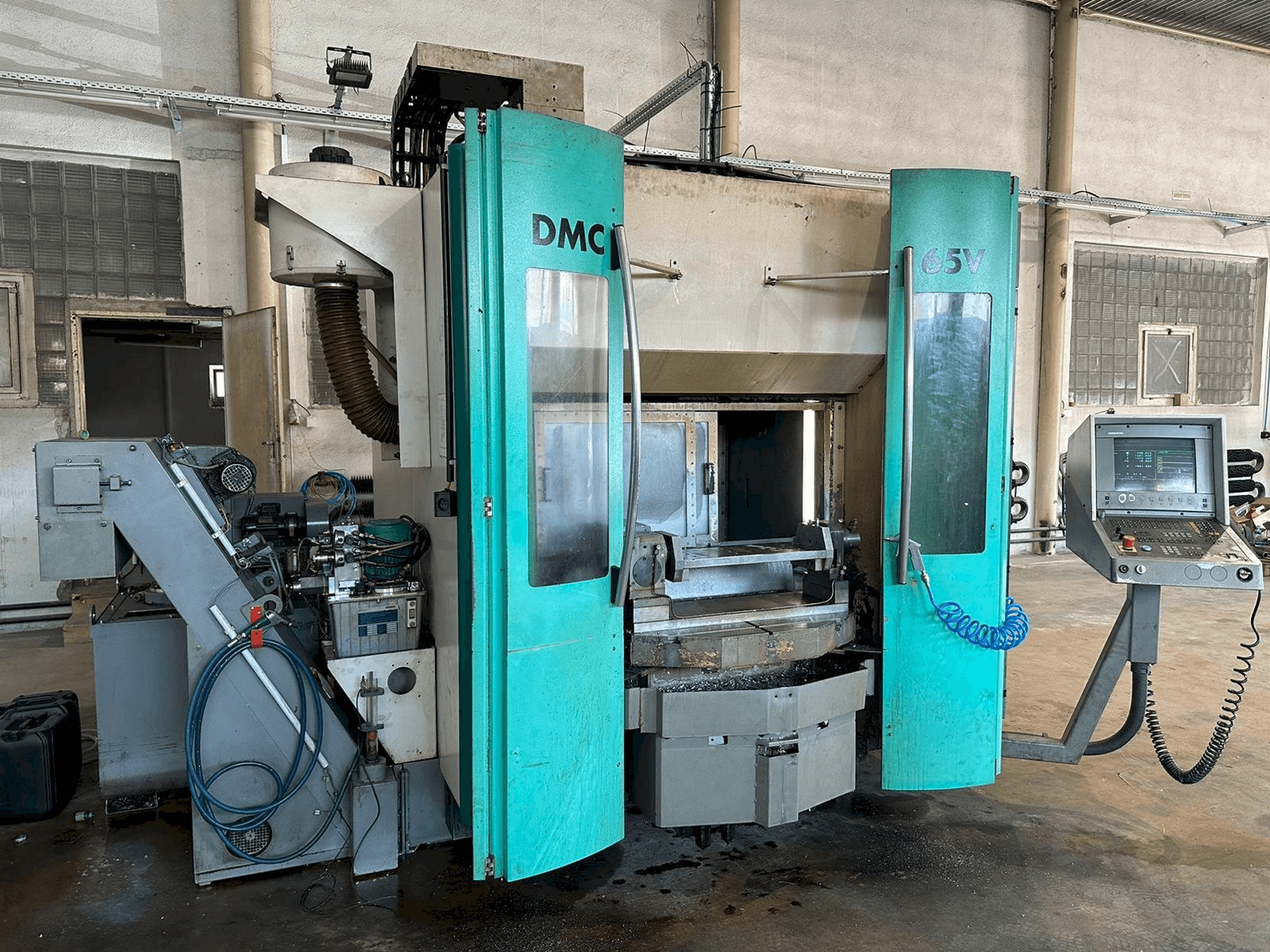 DECKEL MAHO DMC 65V-maskinen framifrån