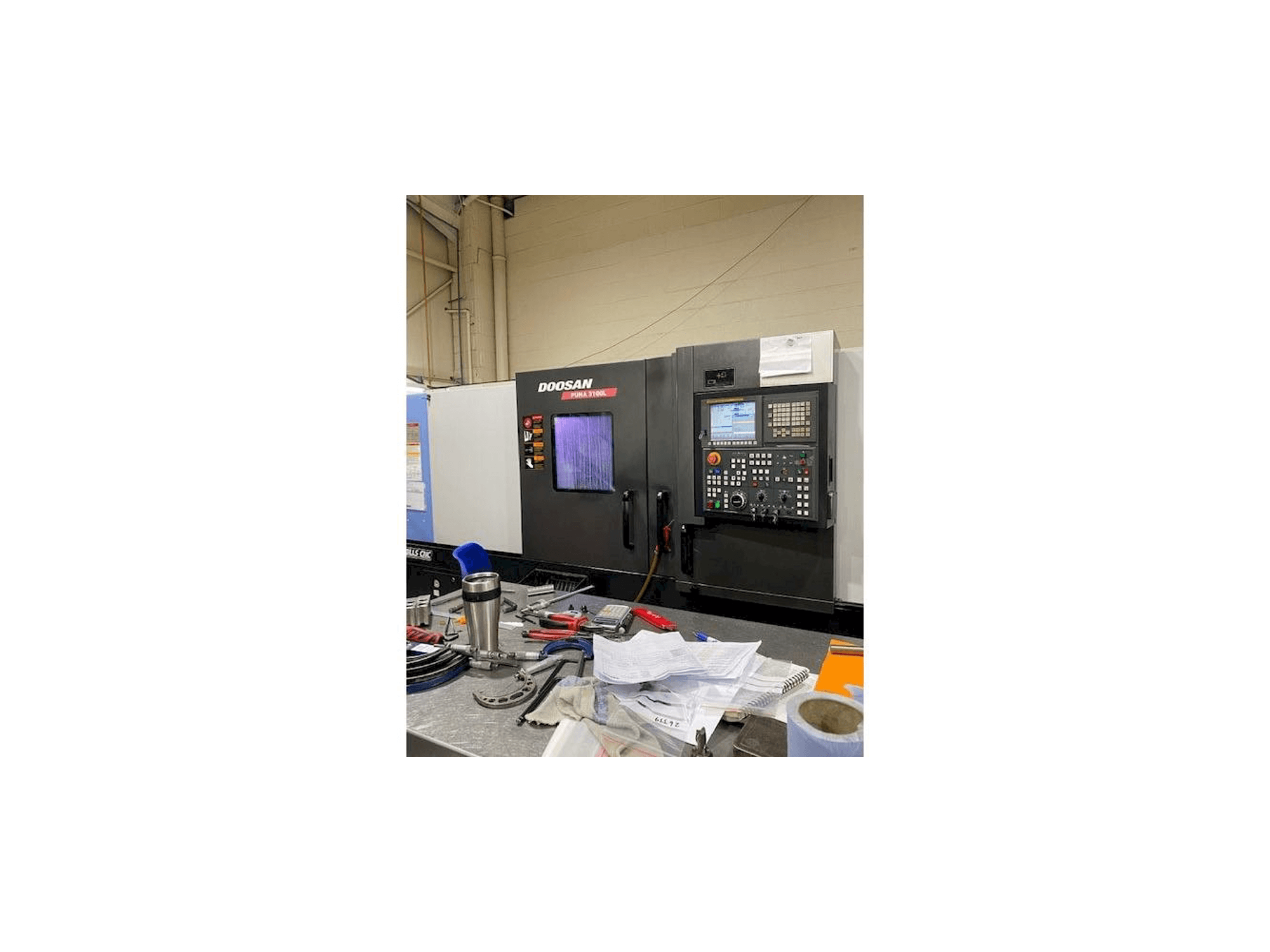 Doosan Puma 3100L-maskinen framifrån