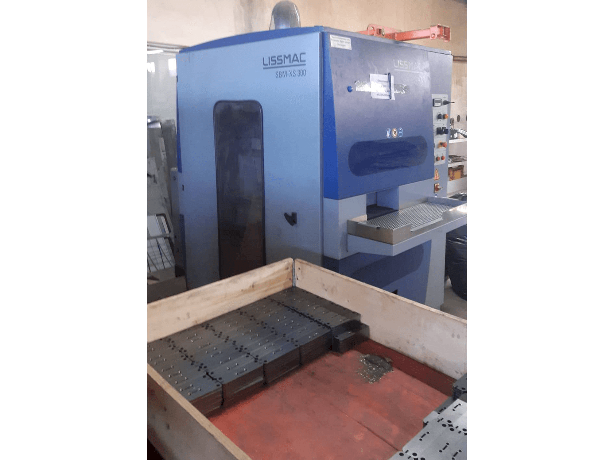 LISSMAC SBM-XS 300-maskinen framifrån