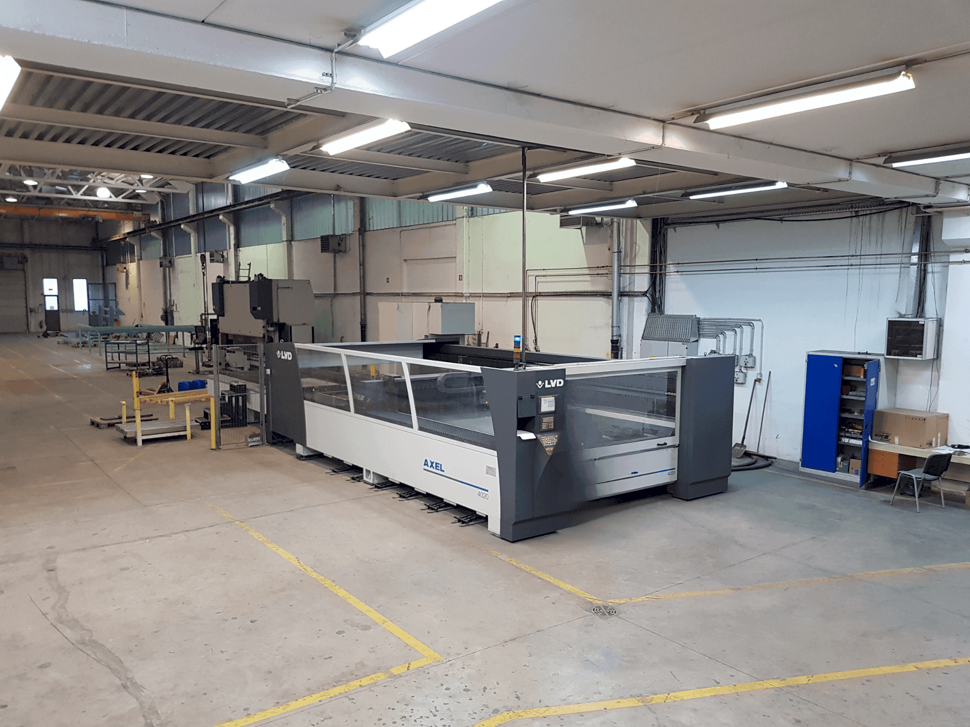 LVD Axel 4020-maskinen framifrån