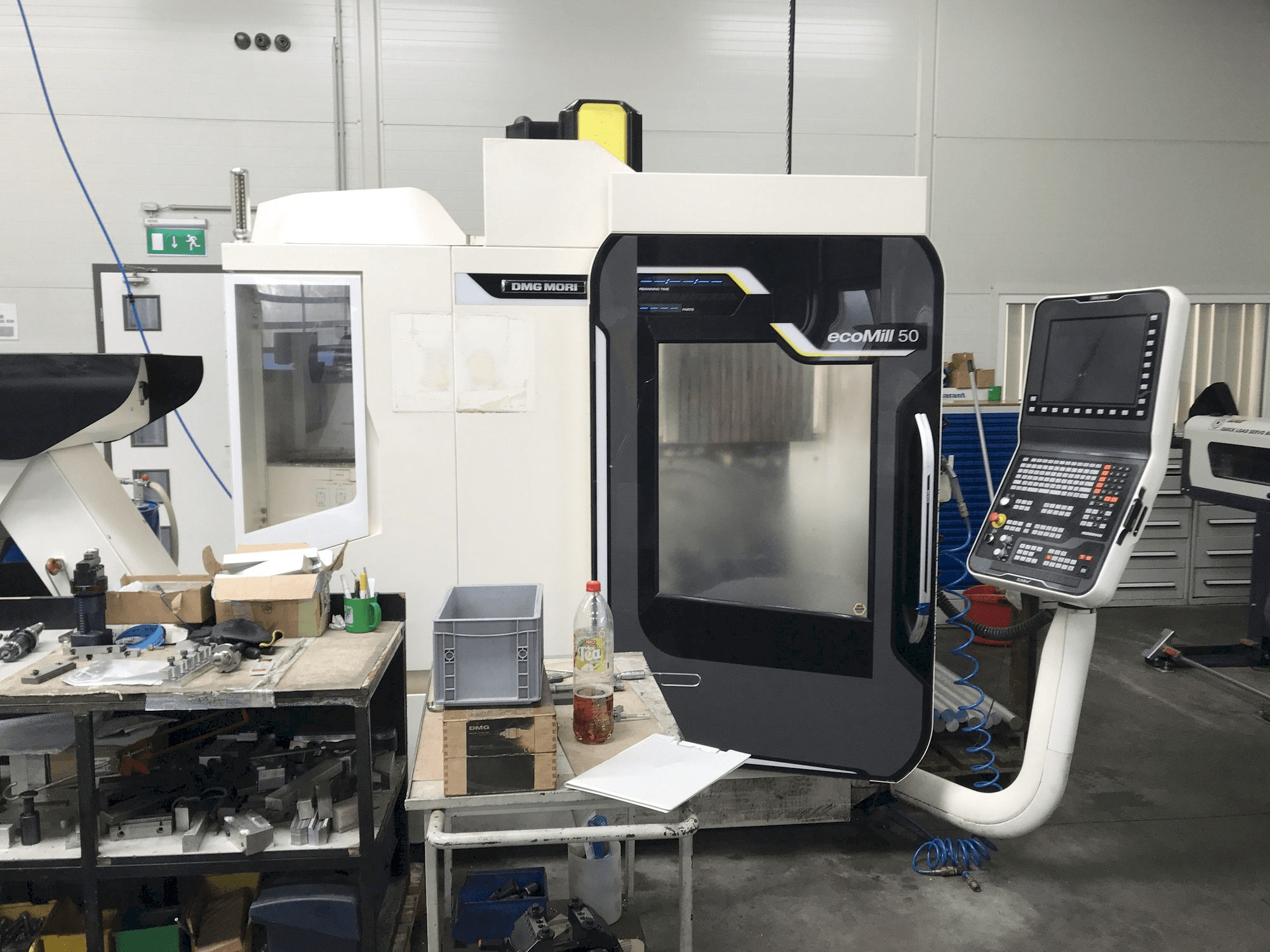 DMG MORI Ecomill 50-maskinen framifrån