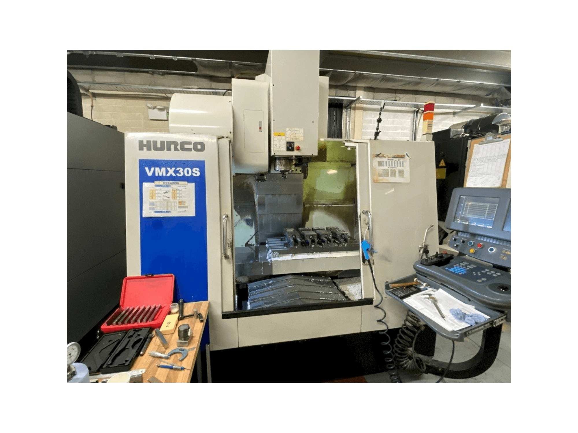 Hurco VMX30S-maskinen framifrån