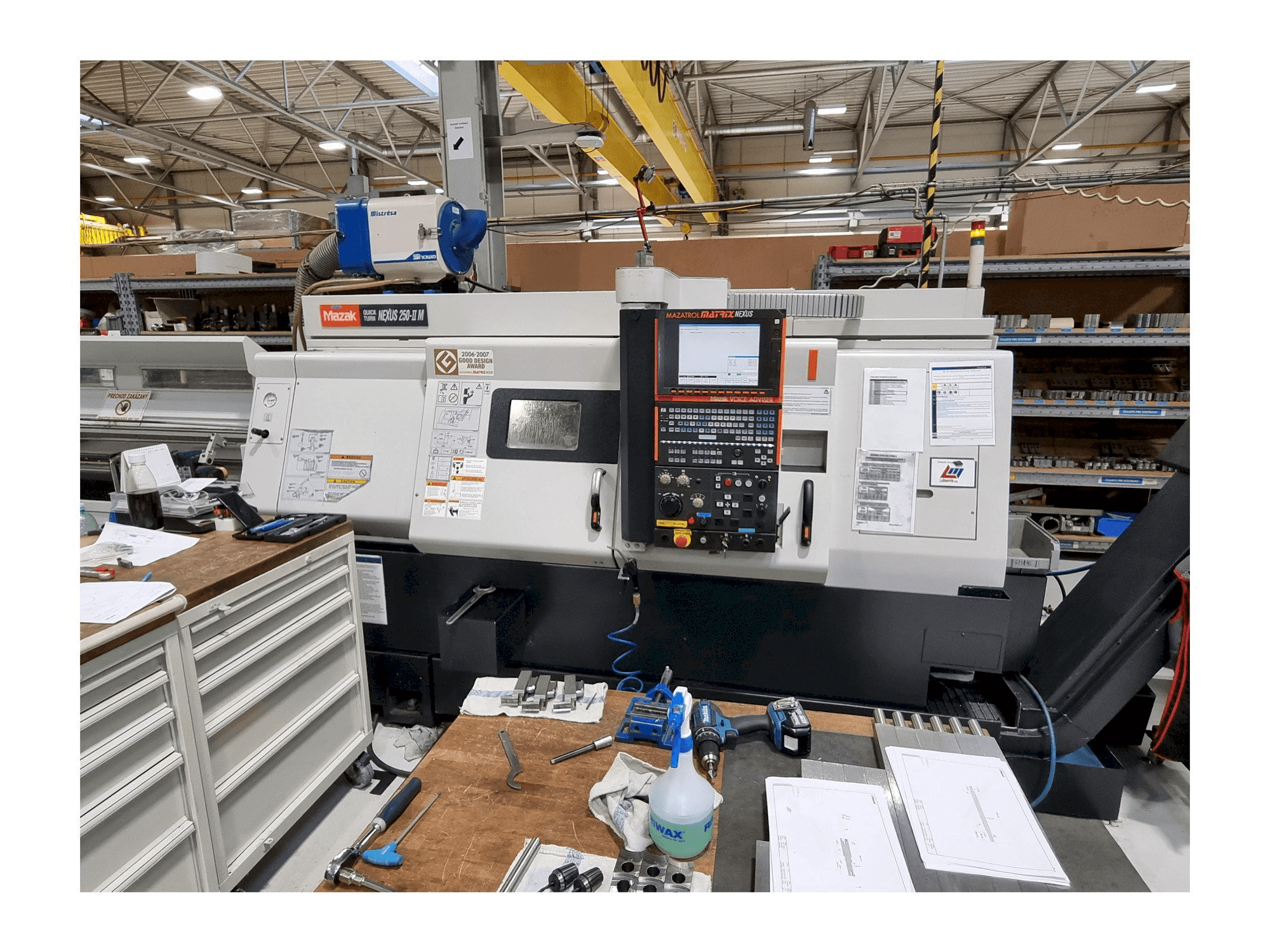 Mazak Quick Turn Nexus 250-IIM-maskinen framifrån