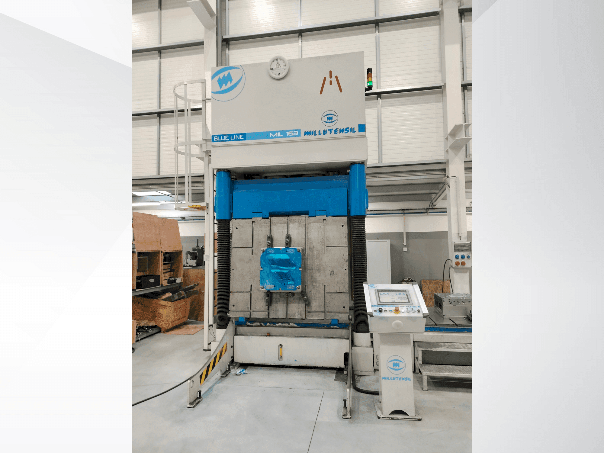 MILLUTENSIL MIL 163-maskinen framifrån