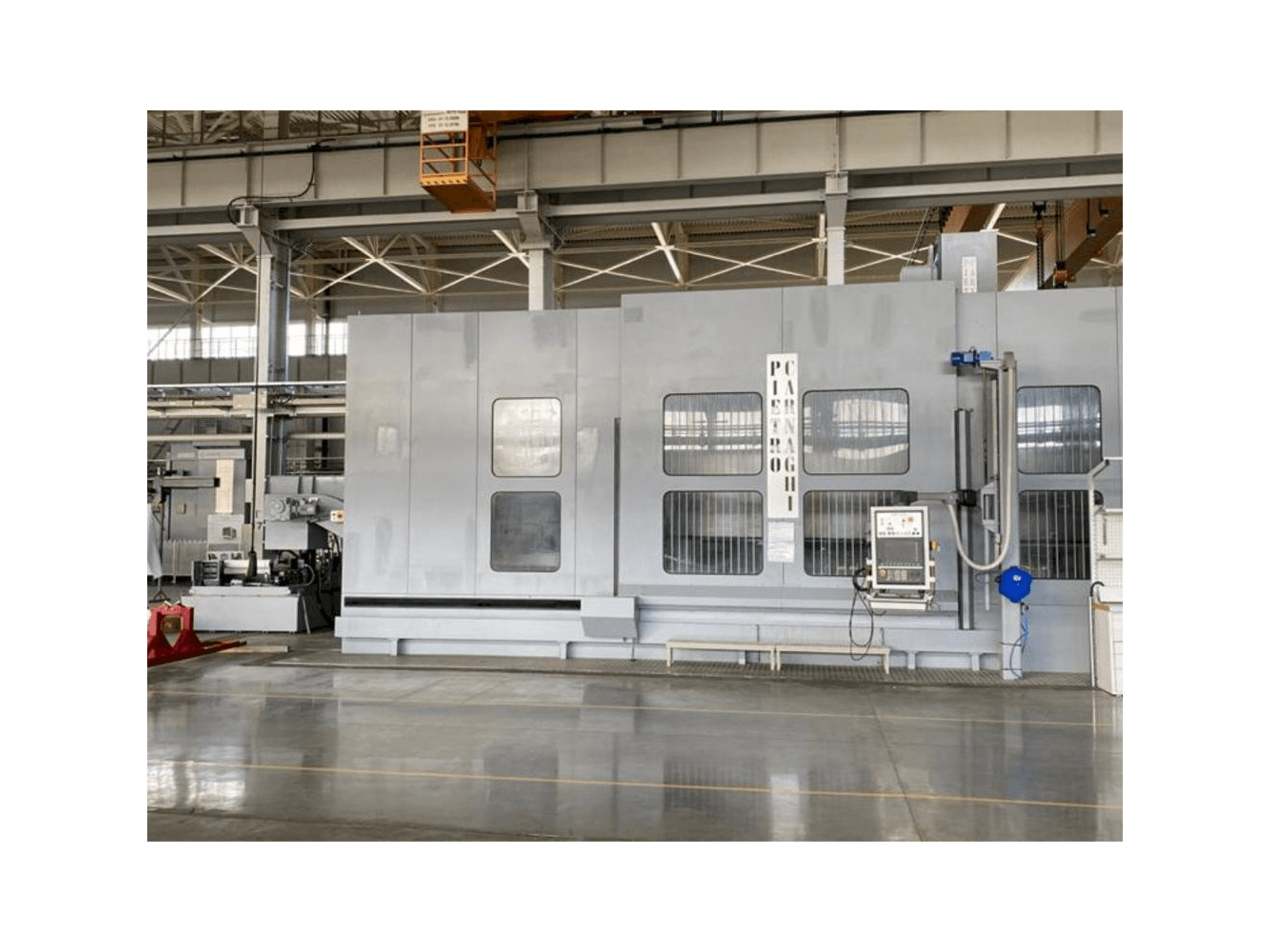 PIETRO CARNAGHI AC 32TM 2800-maskinen framifrån