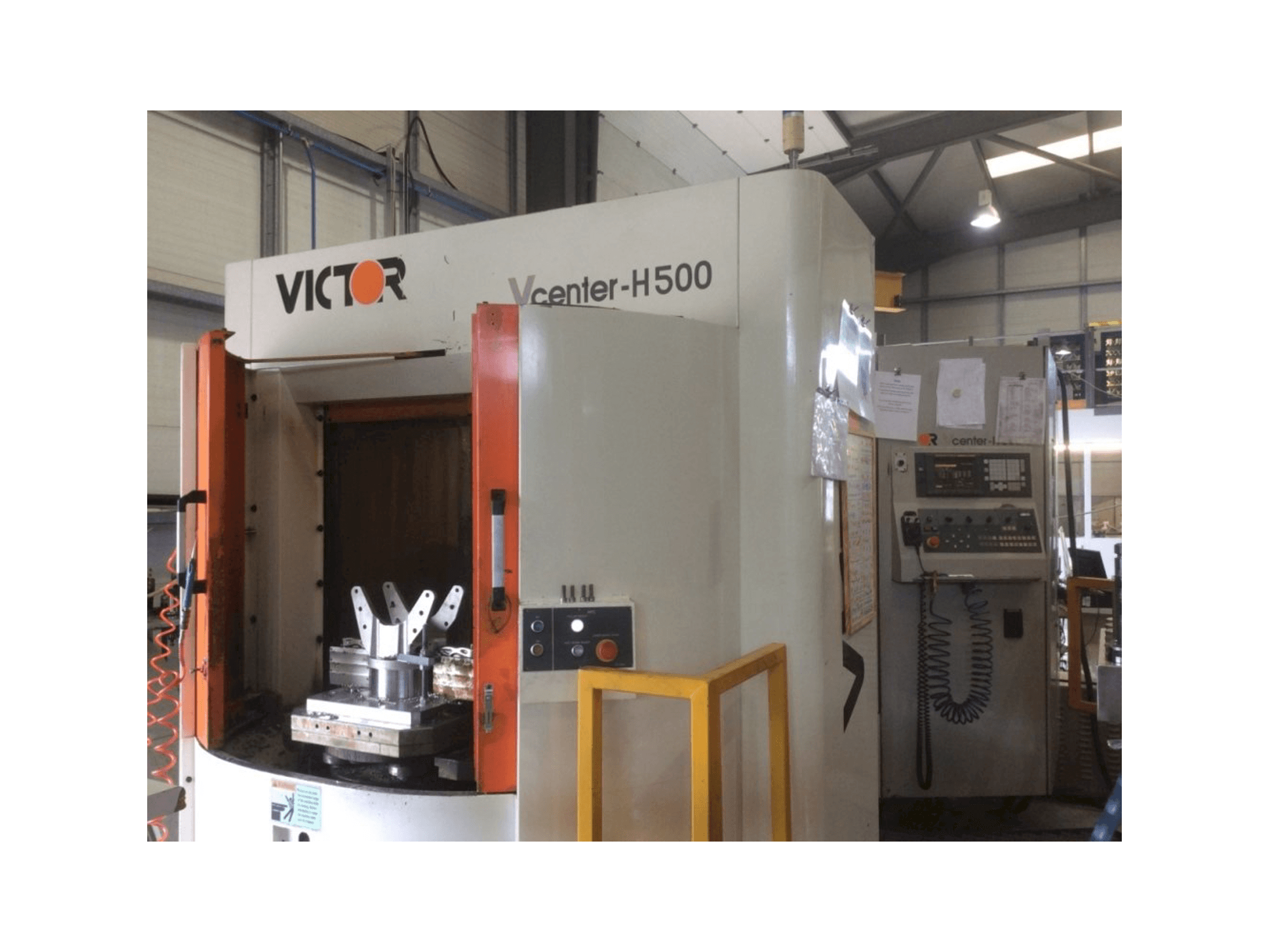 Victor H 500-maskinen framifrån