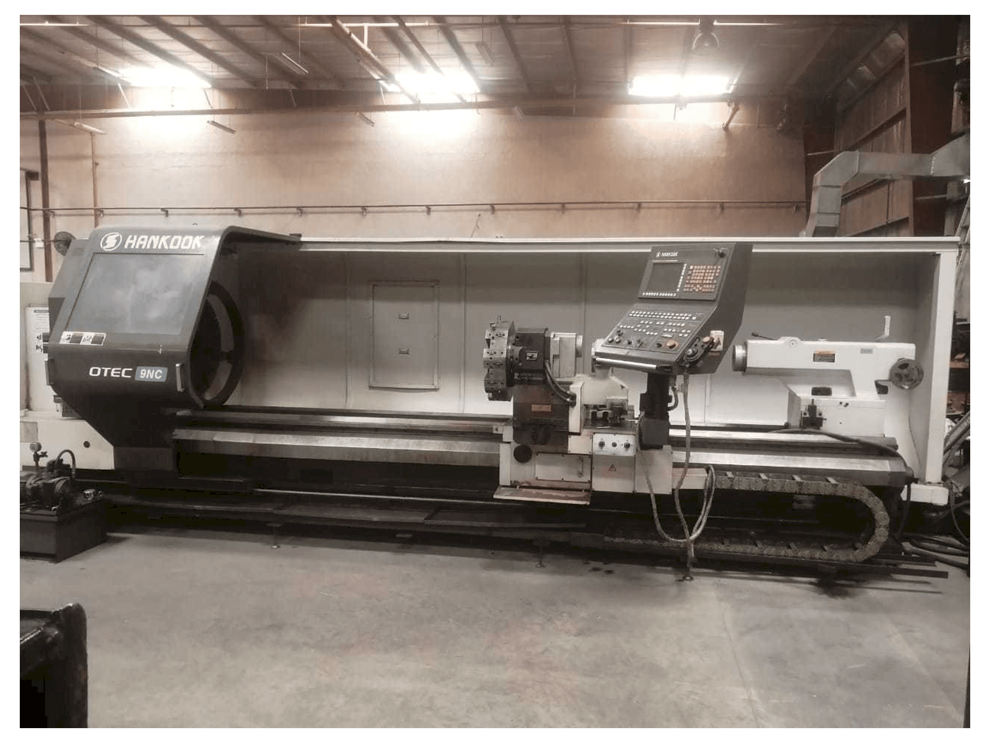 HANKOOK PROTEC-9NC-maskinen framifrån