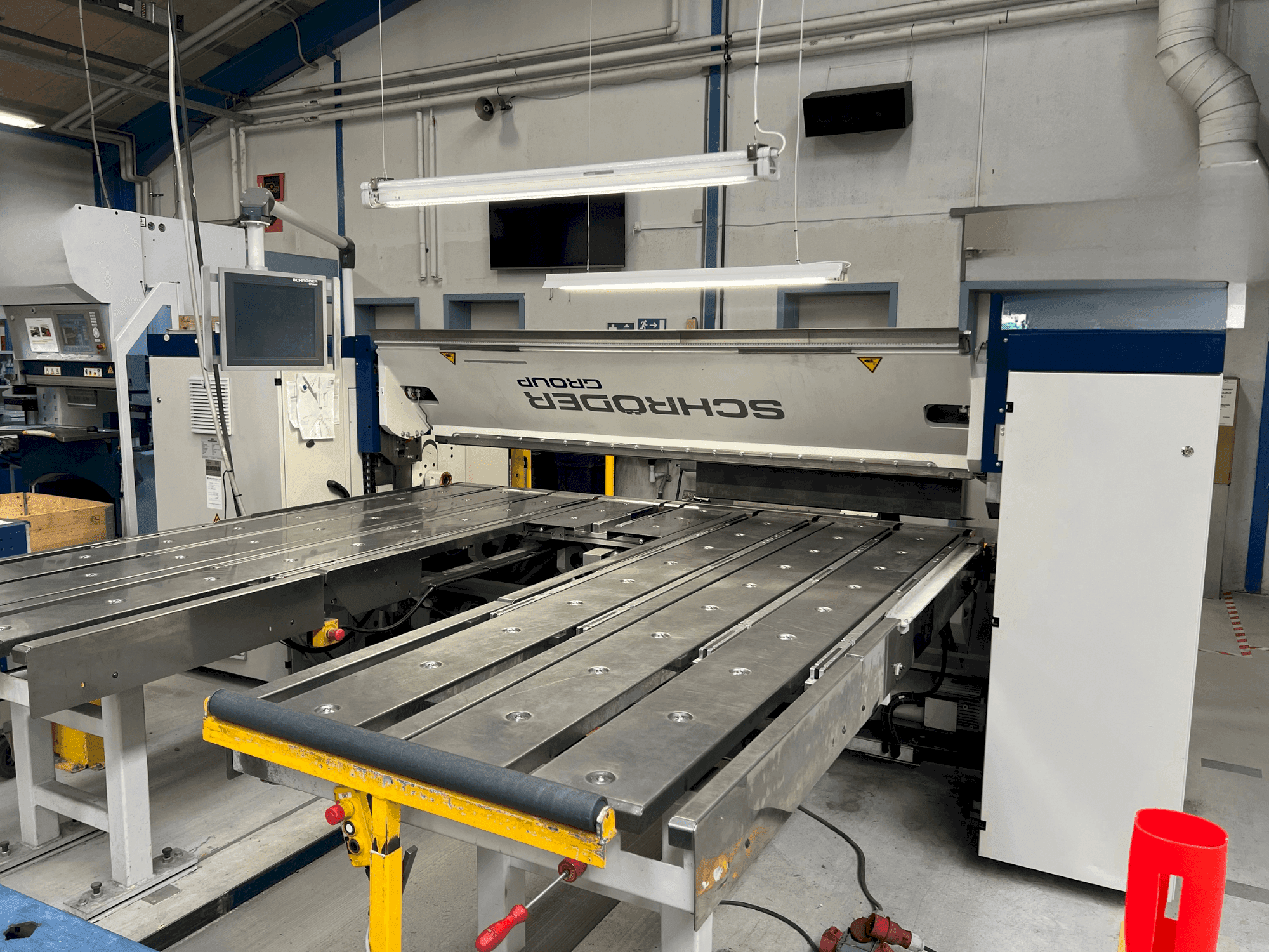 SCHRODER-FASTI PowerBend Professional 2500/4,0 UD-maskinen framifrån