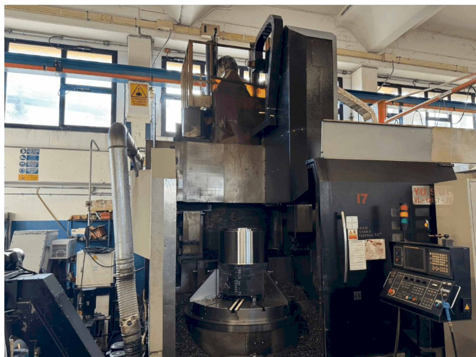 YU SHINE YS-VL-1200 ATC+C-maskinen framifrån