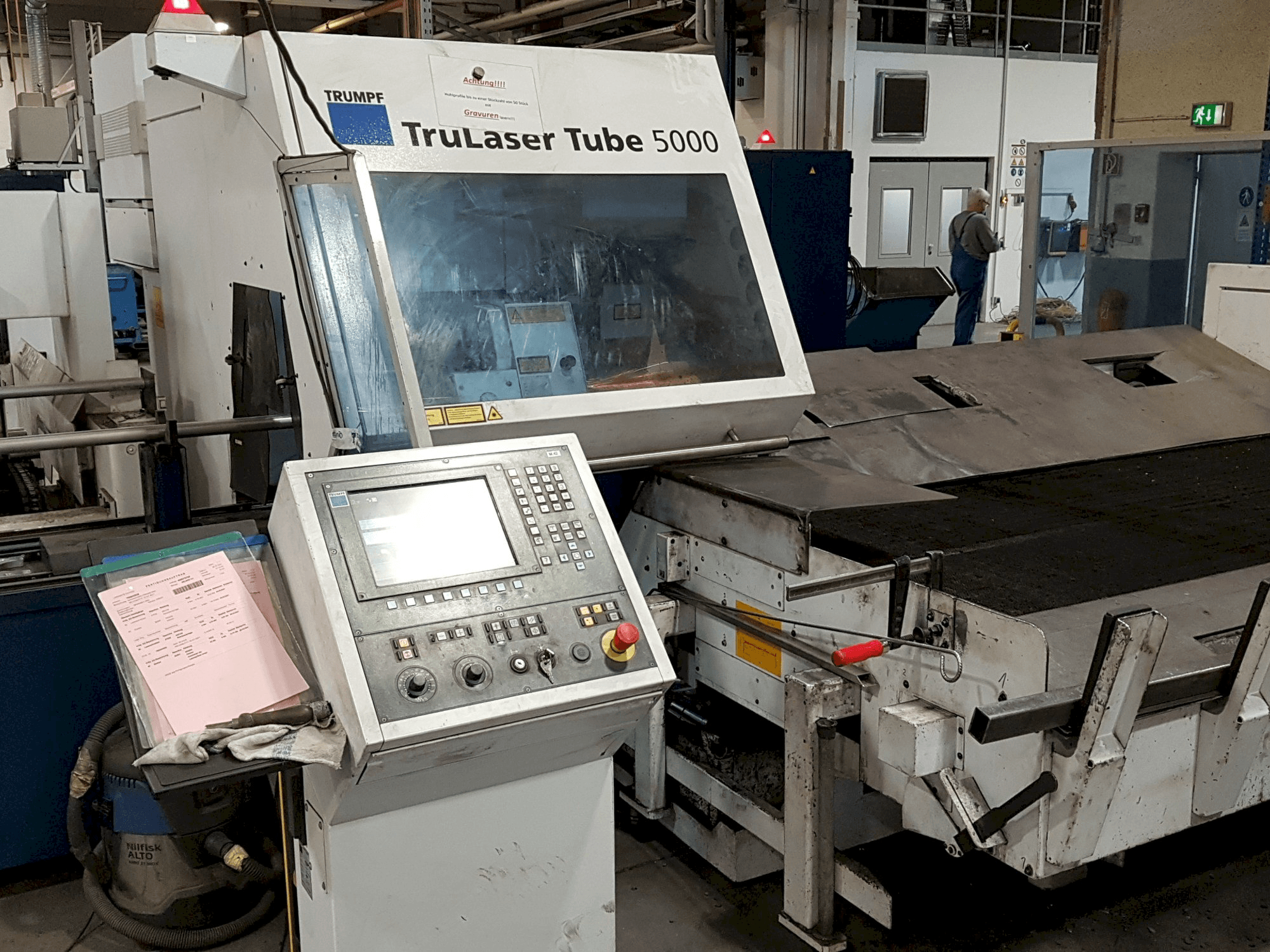 Trumpf TruLaser Tube 5000-maskinen framifrån