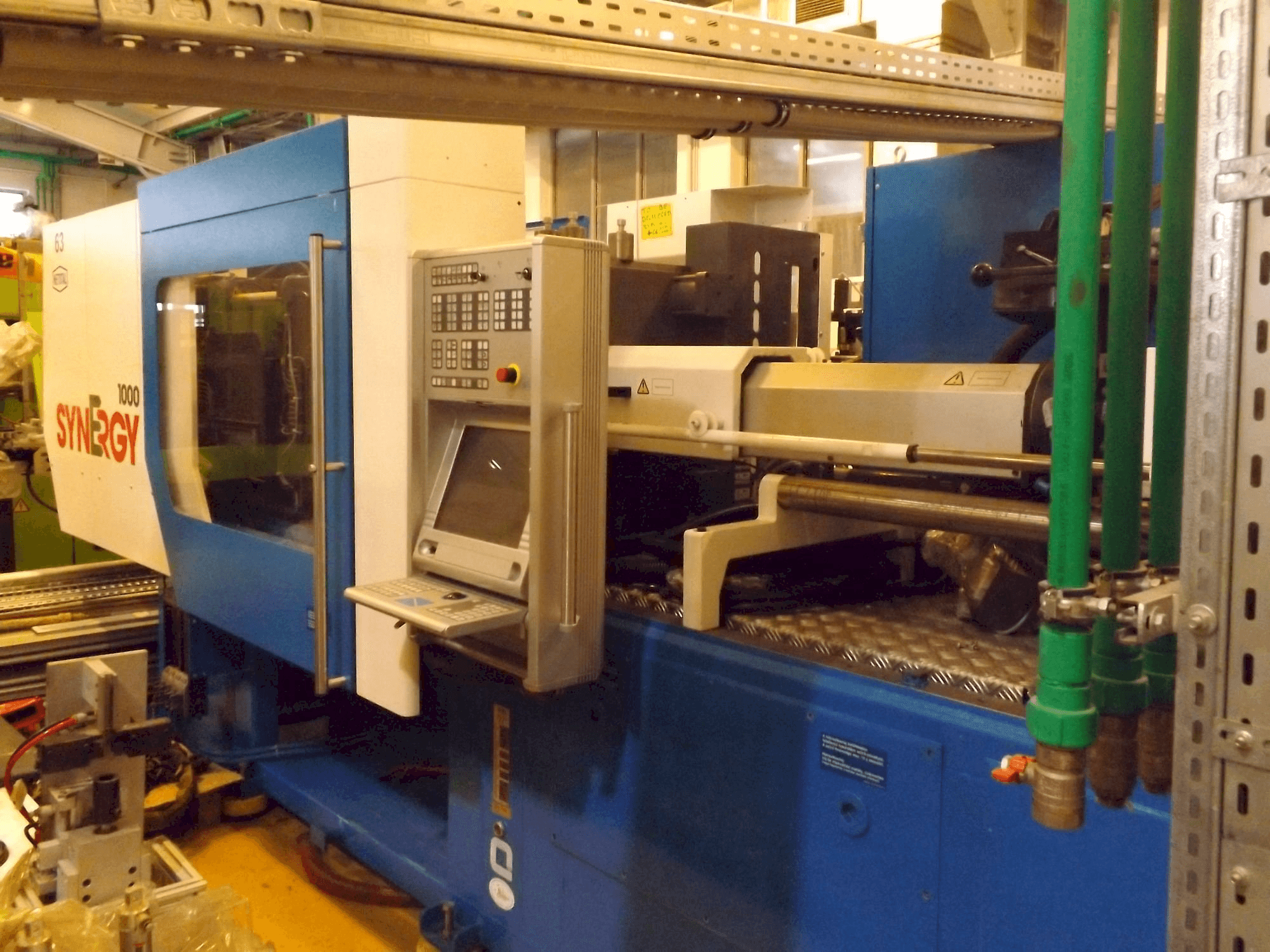 Netstal Synergy 1000 230-110-maskinen framifrån