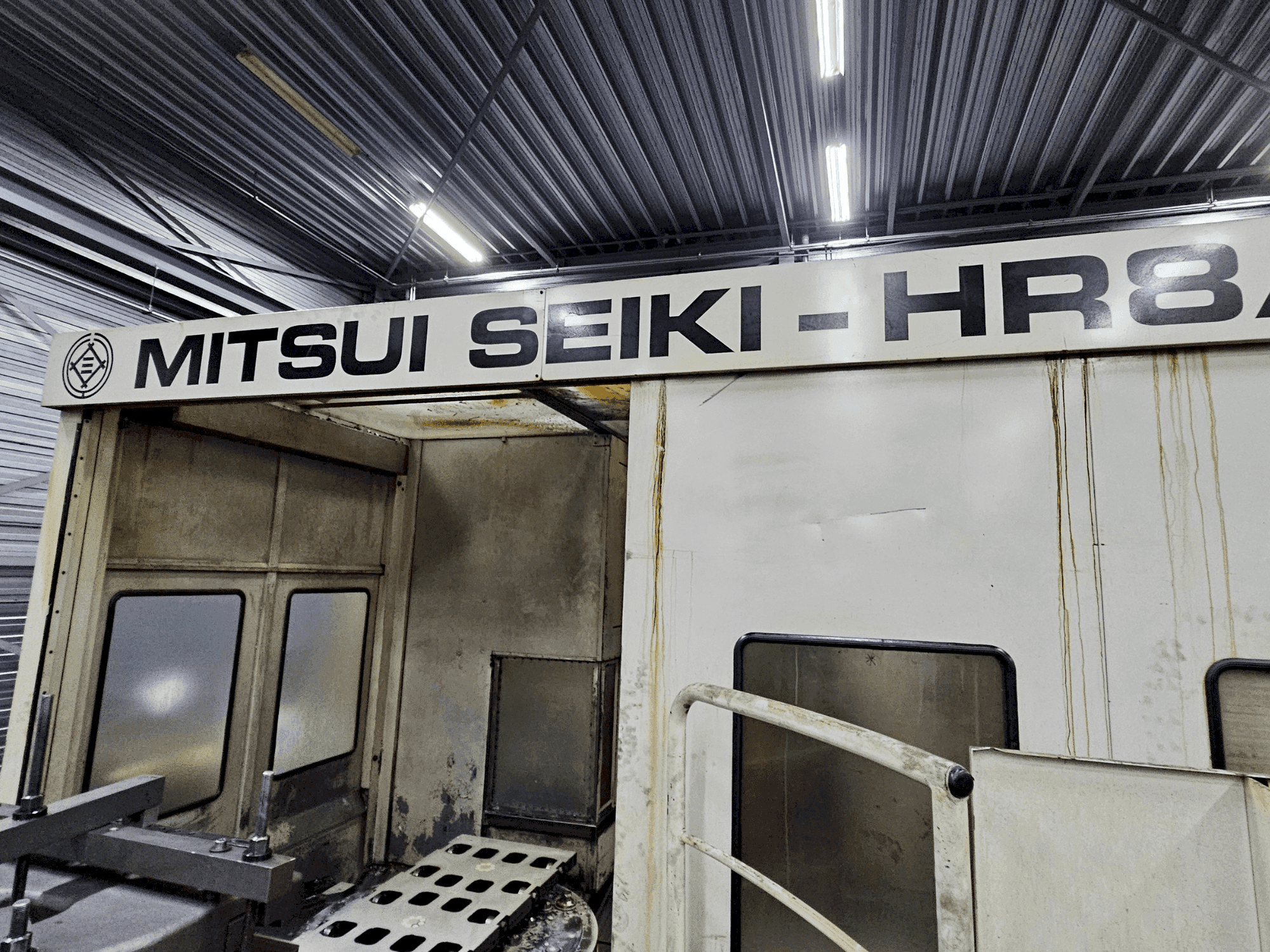 Mitsui Seiki HR8A-maskinen framifrån