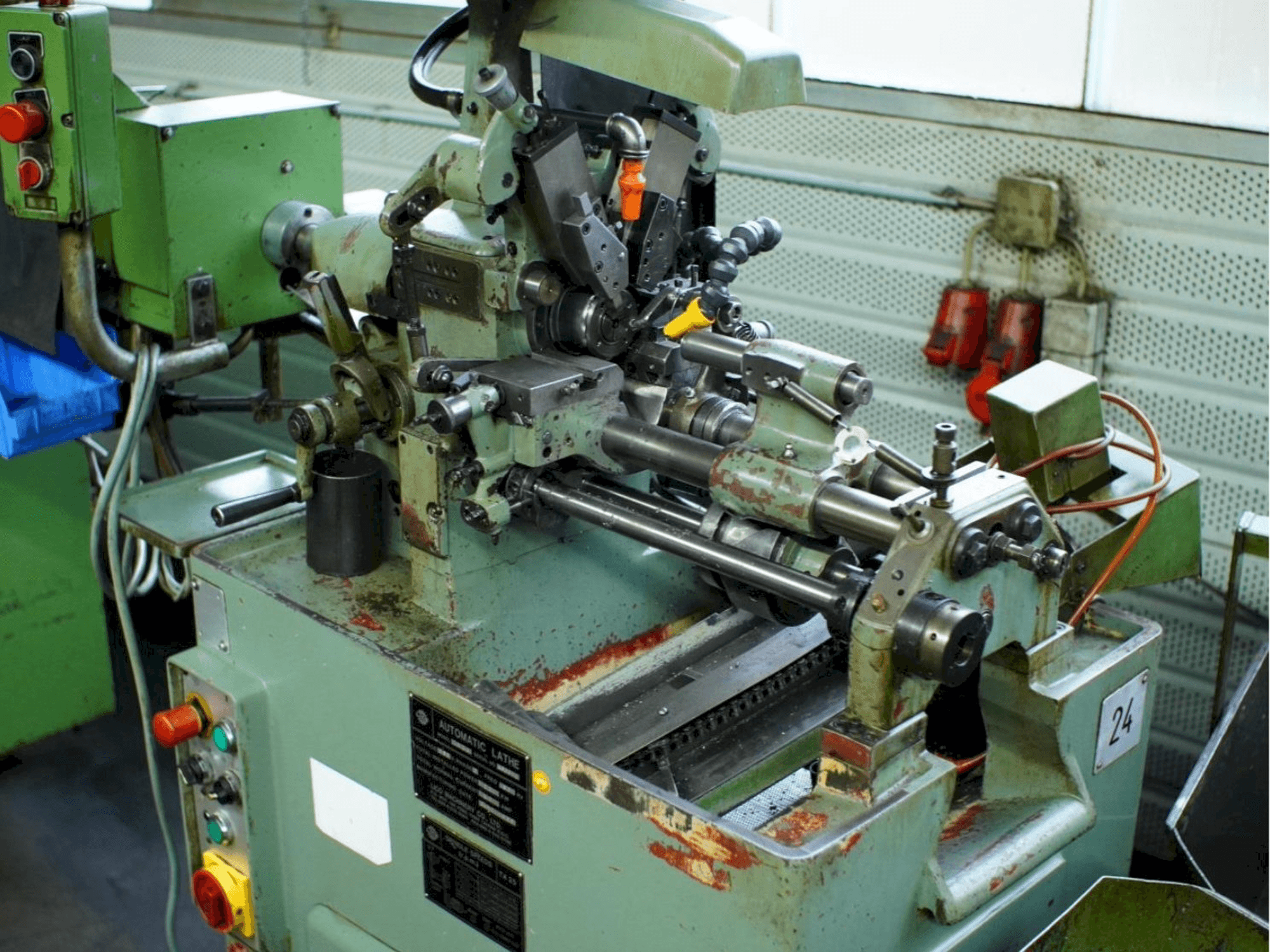 LICO TA25-maskinen framifrån