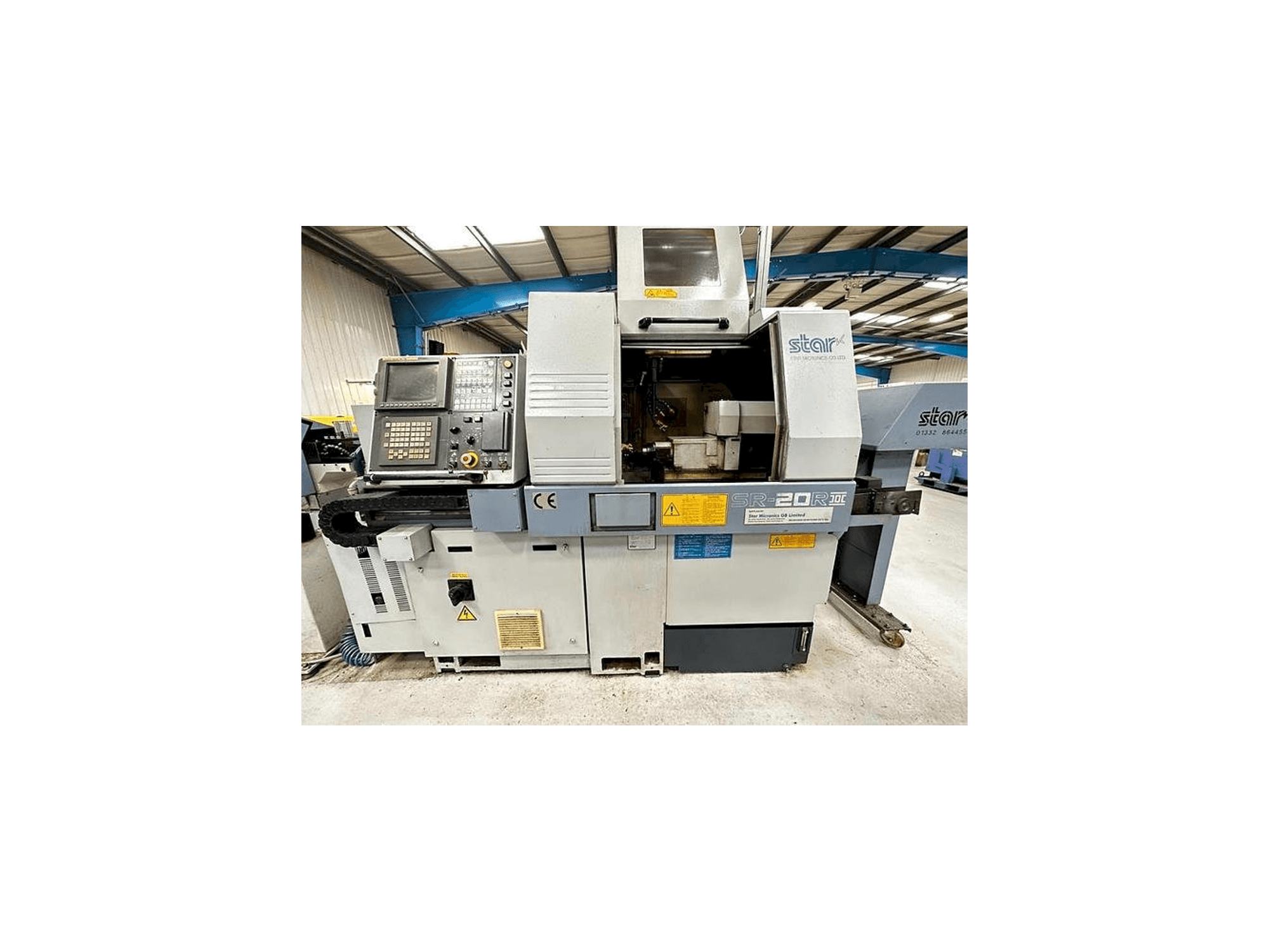 Star SR-20 R II-maskinen framifrån