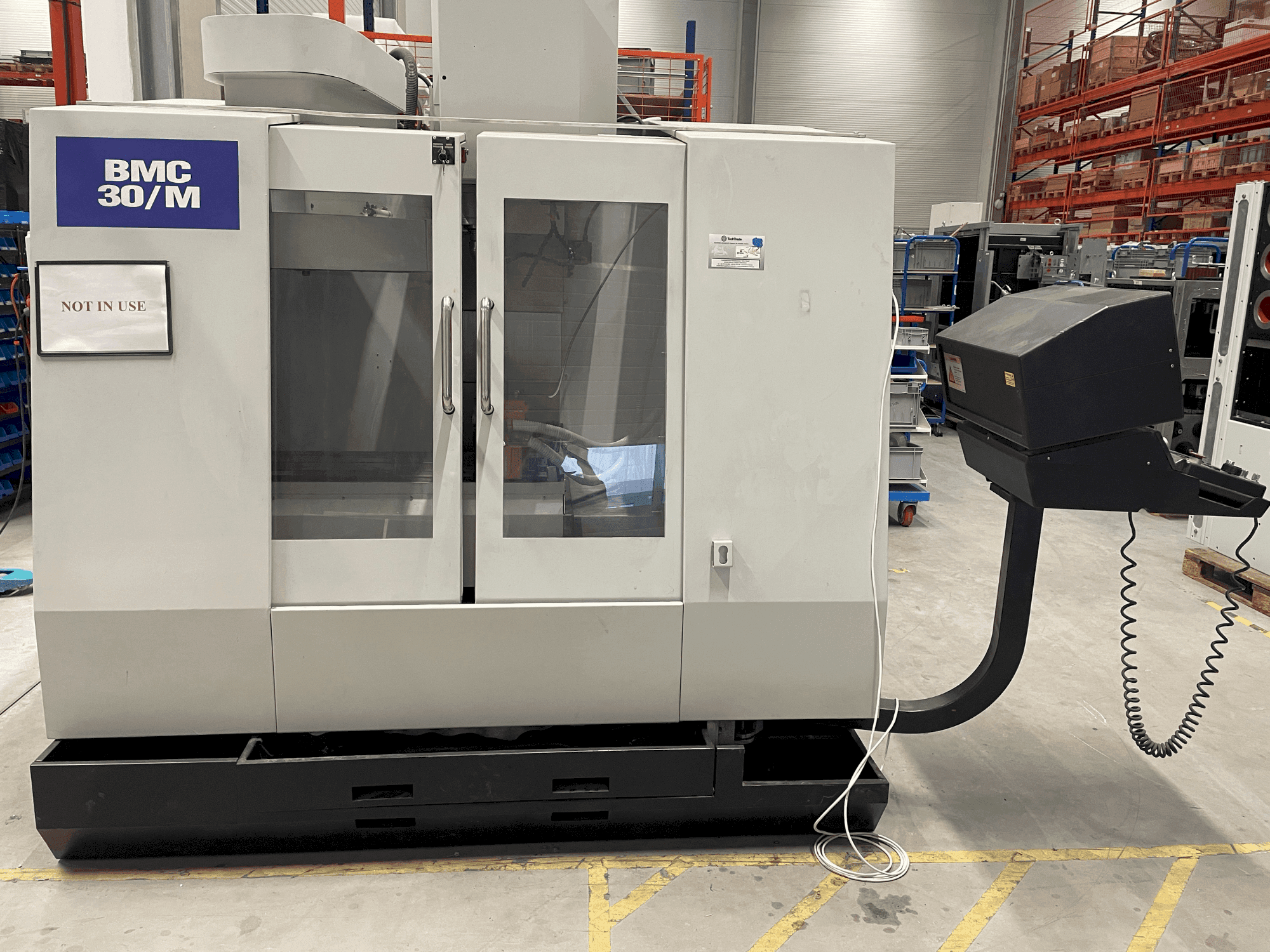 Hurco BMC-30M-maskinen framifrån