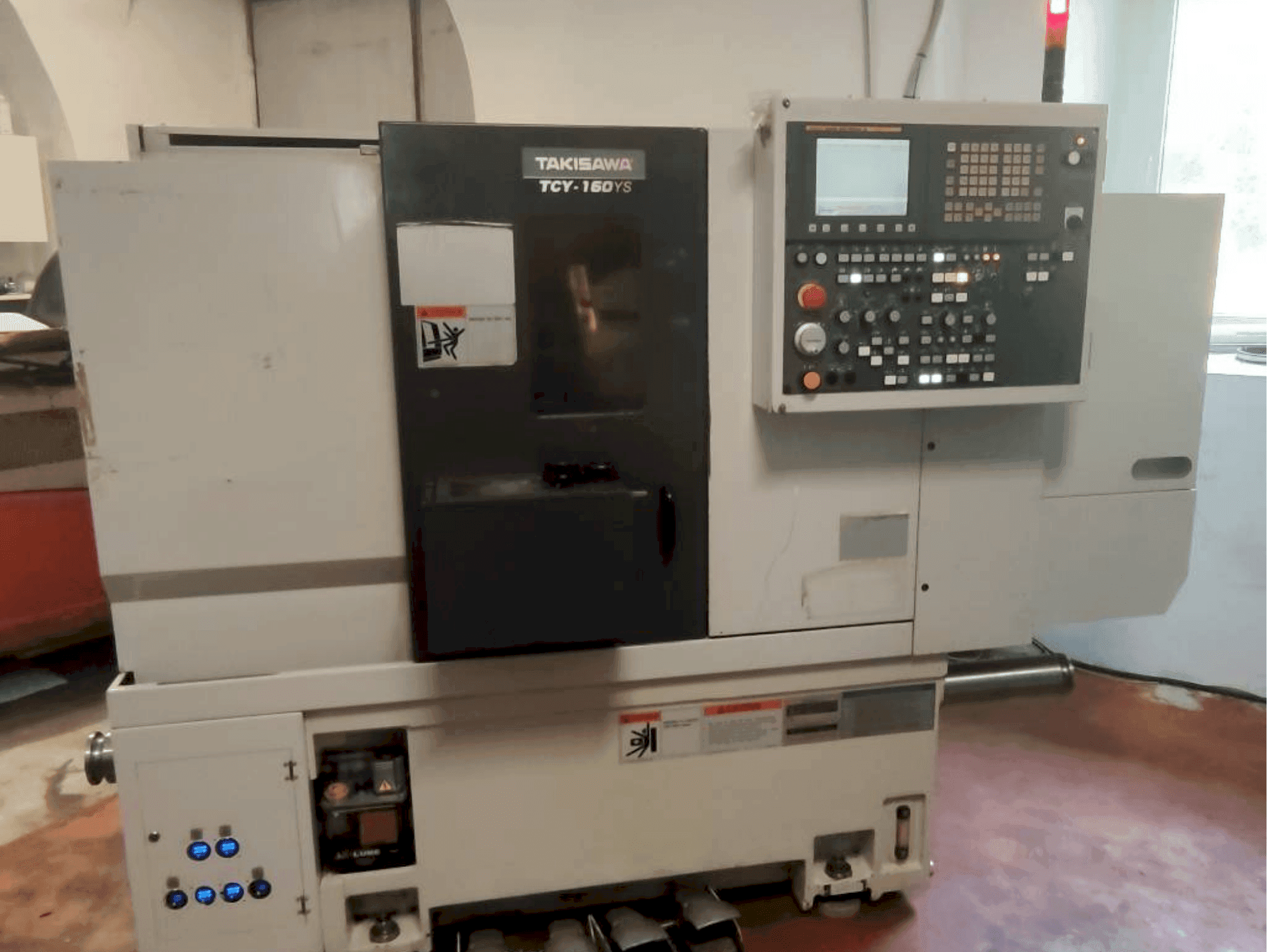Takisawa TCY-160YS L3-maskinen framifrån