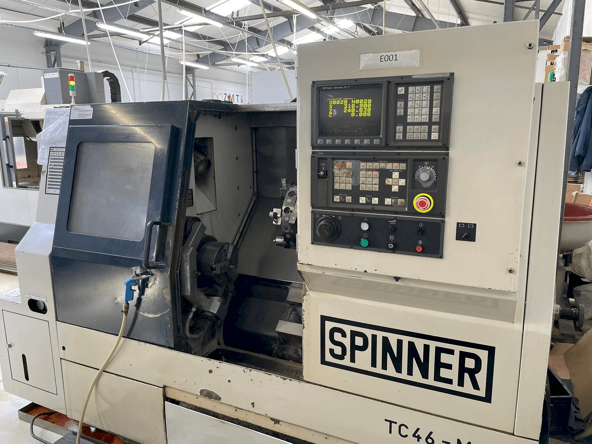 SPINNER TC46 MC-maskinen framifrån