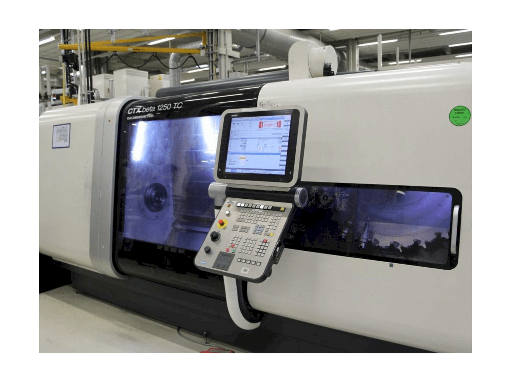 DMG MORI GILDEMEISTER CTX Beta 1250 TC-maskinen framifrån