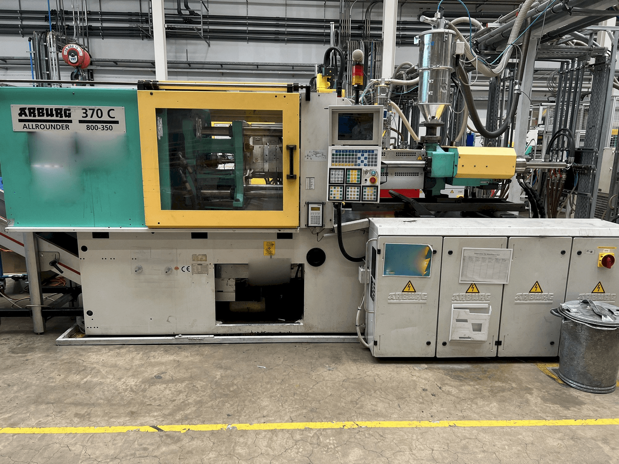 Arburg 370C-800-350-maskinen framifrån