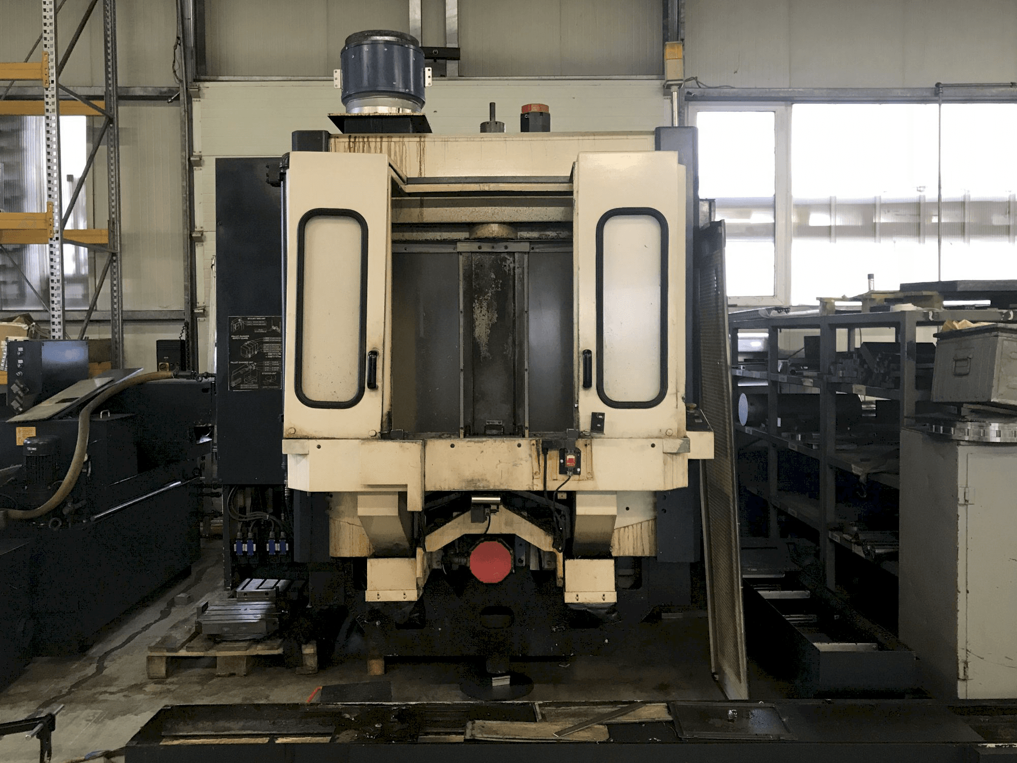 Makino-maskinen framifrånA55-A40