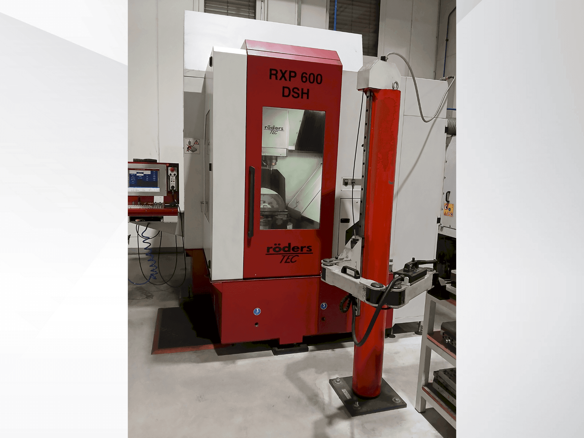 Röders TEC RXP 600 DSH-maskinen framifrån