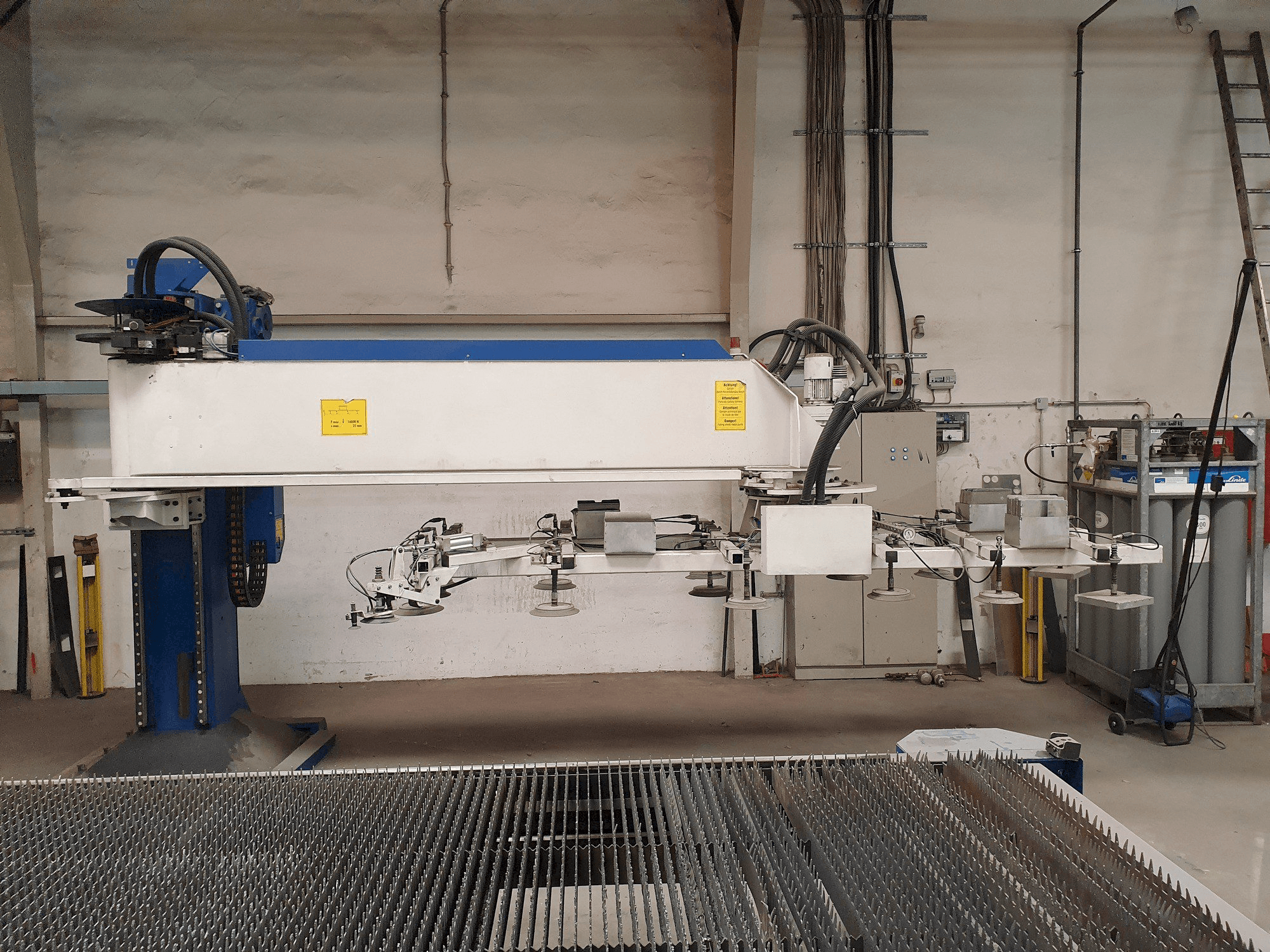 Trumpf TRUMATIC L 4050-maskinen framifrån