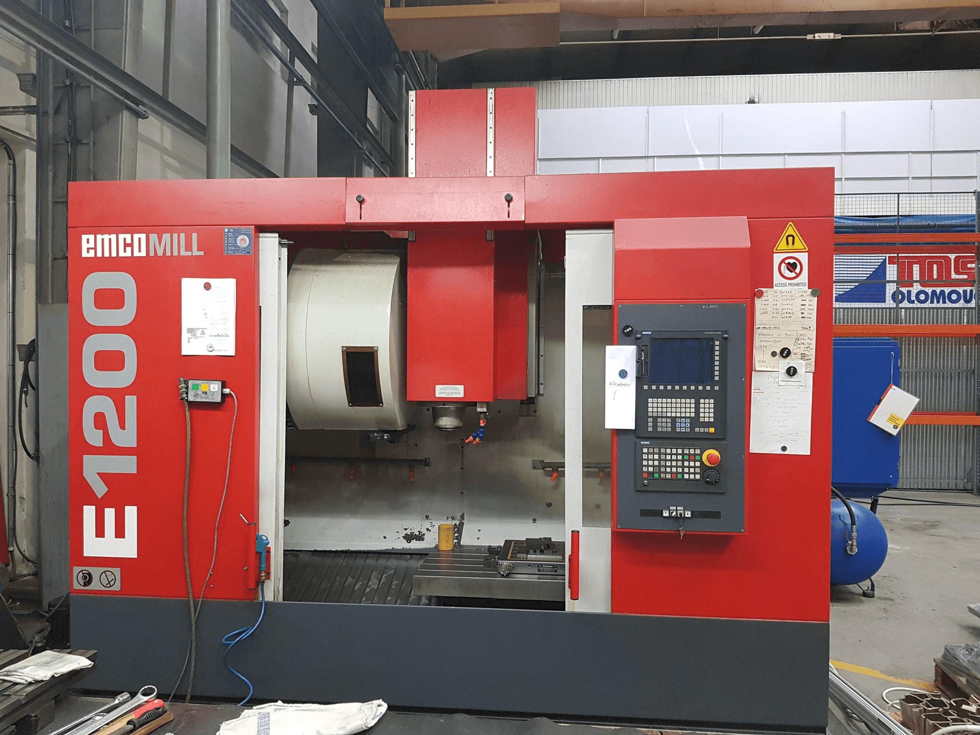 EMCO Emcomill E 1200-maskinen framifrån