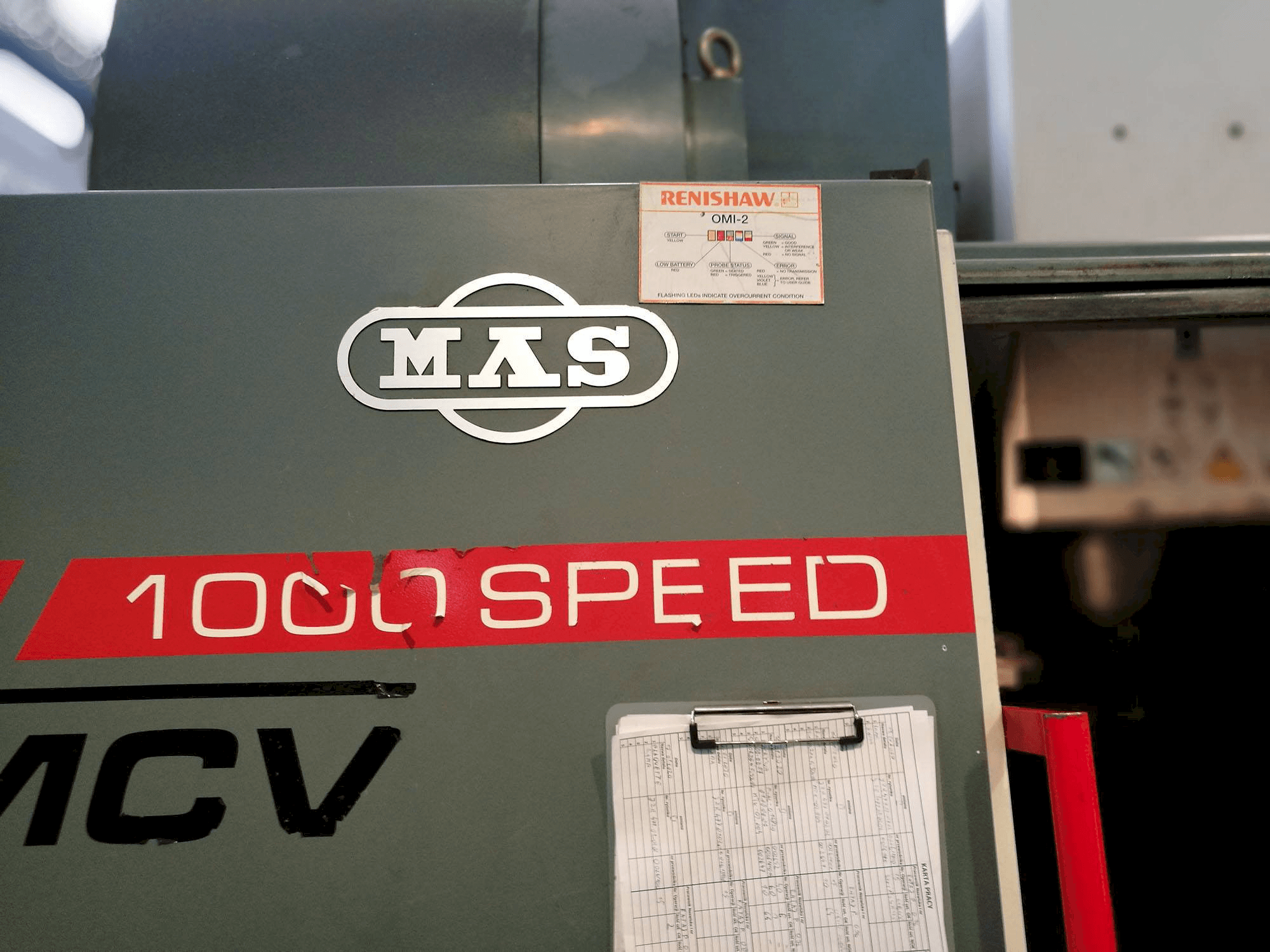KOVOSVIT MAS MCV 1000 SPEED-maskinen framifrån