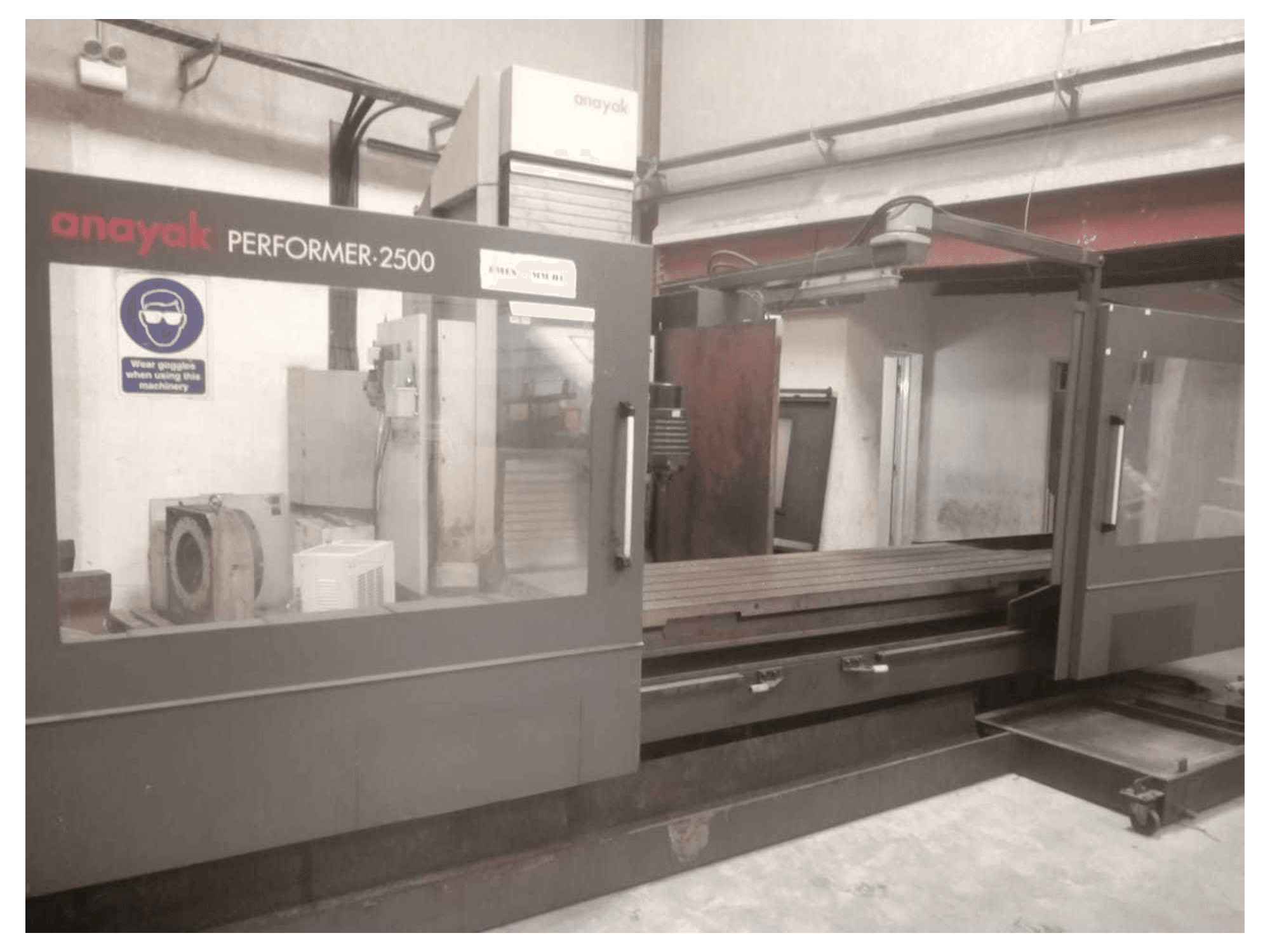 ANAYAK PERFORMER-2500-maskinen framifrån