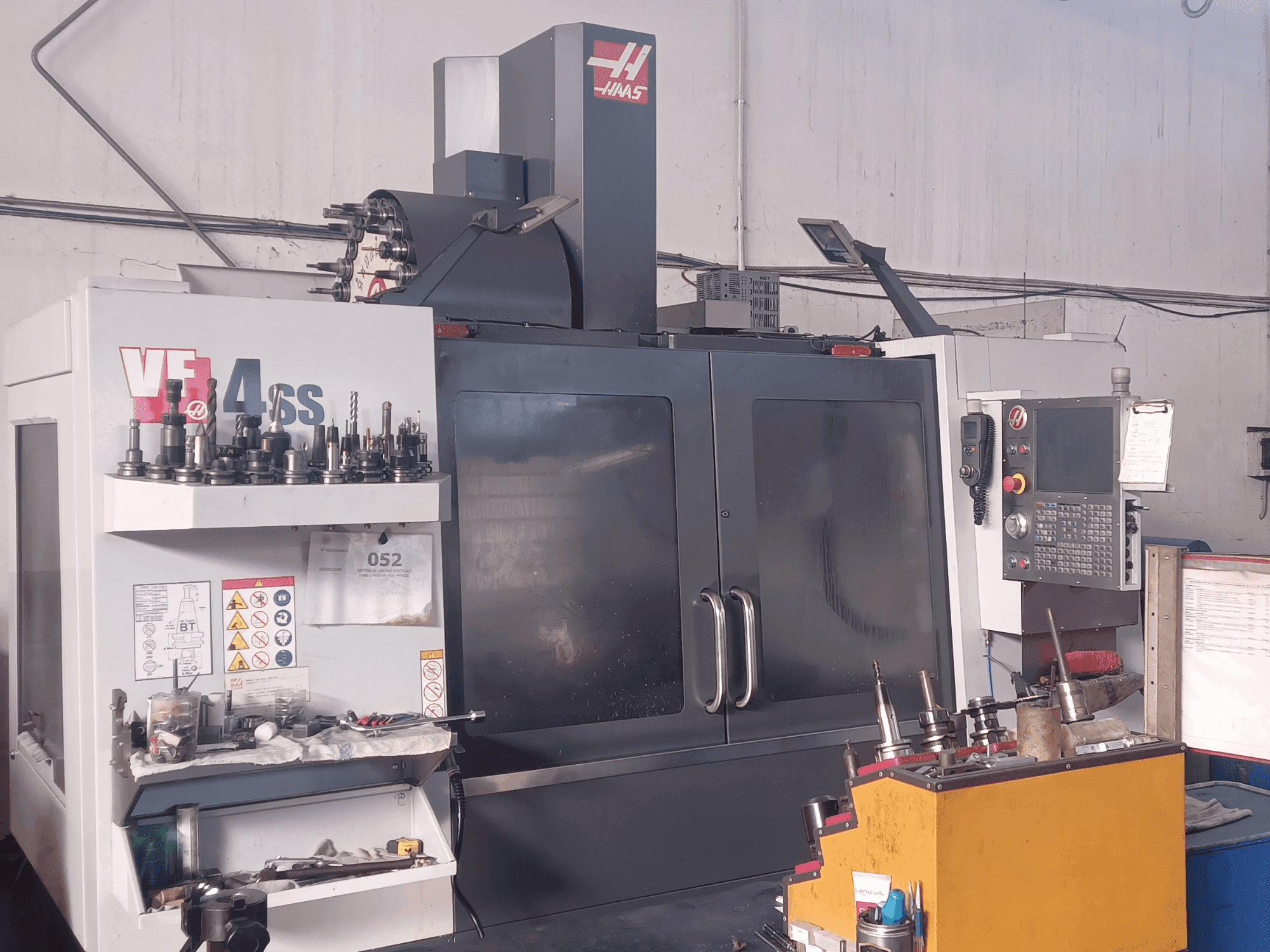 HAAS VF-4SS-maskinen framifrån