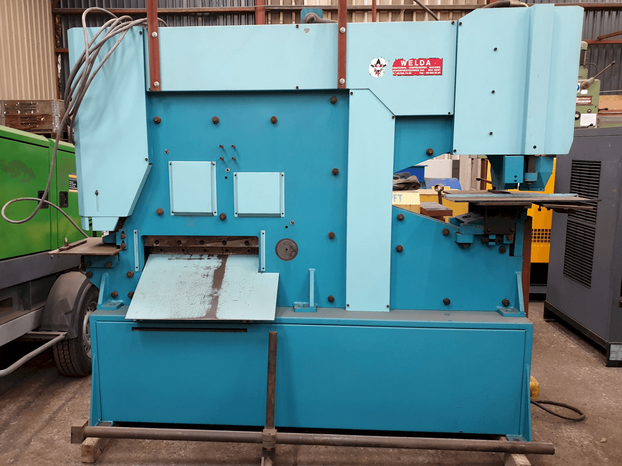 IMS-maskinen framifrånHY 120