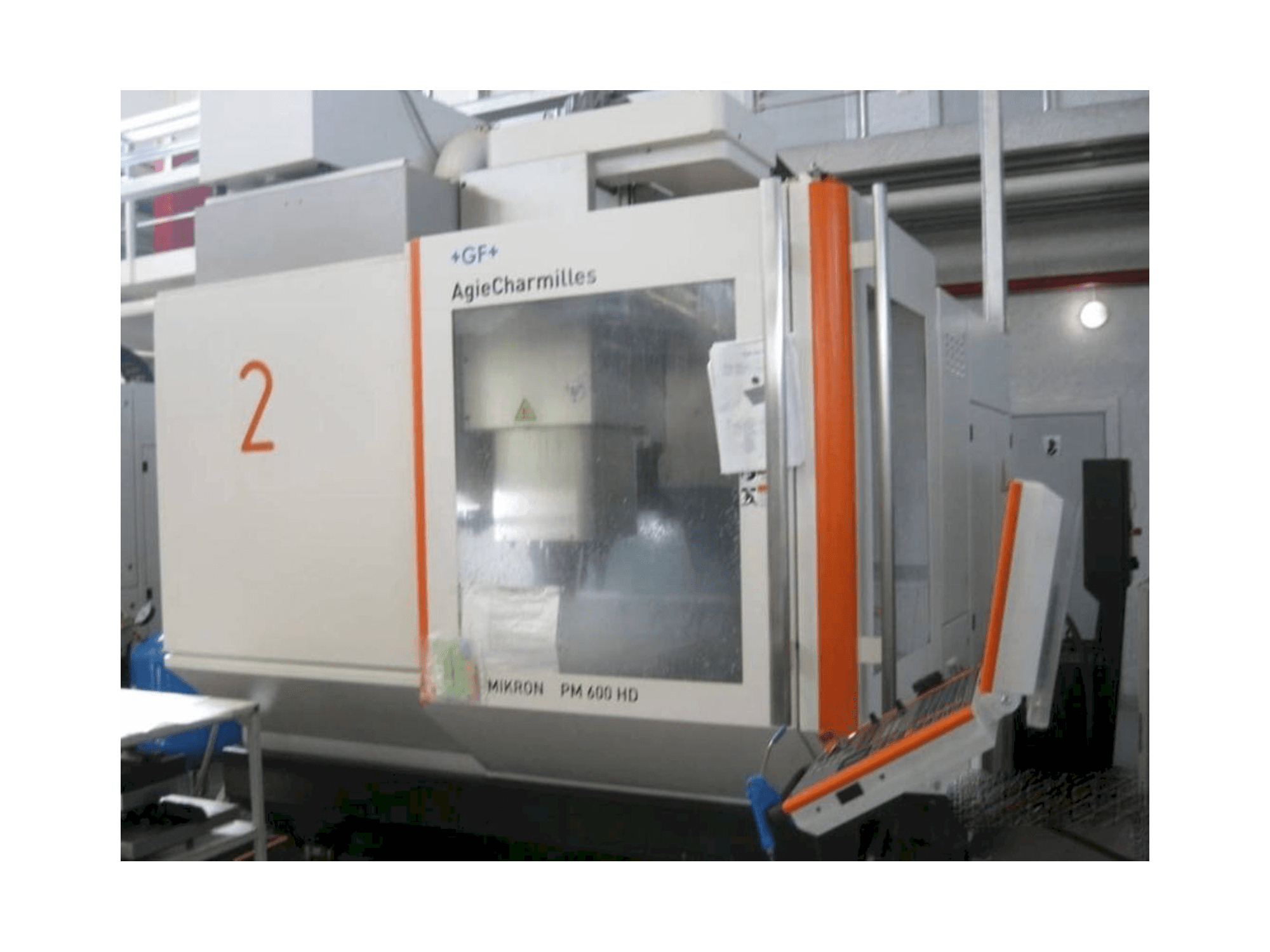 AgieCharmilles Mikron HPM 600 HD-maskinen framifrån