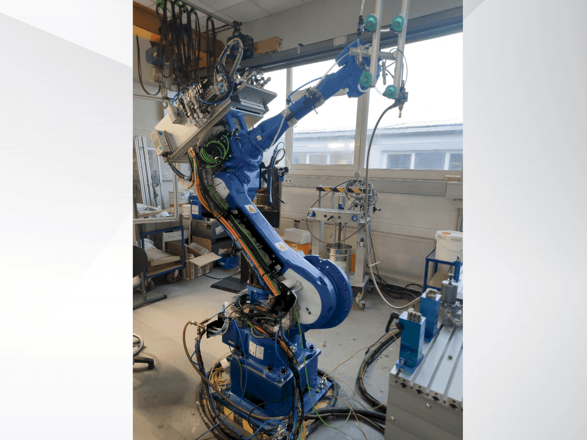 Yaskawa 6VX88-maskinen framifrån