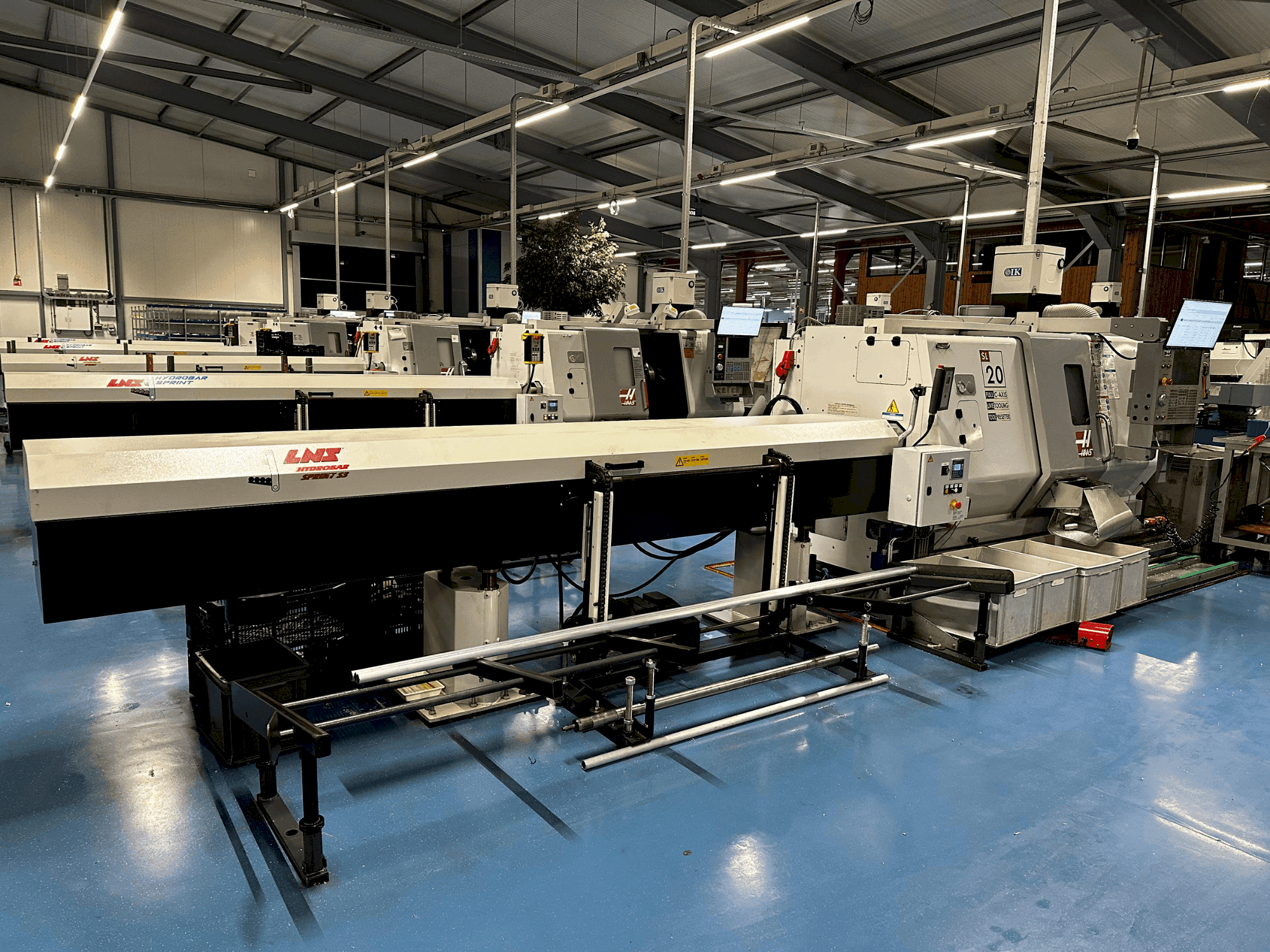 HAAS SL-20HE-maskinen framifrån