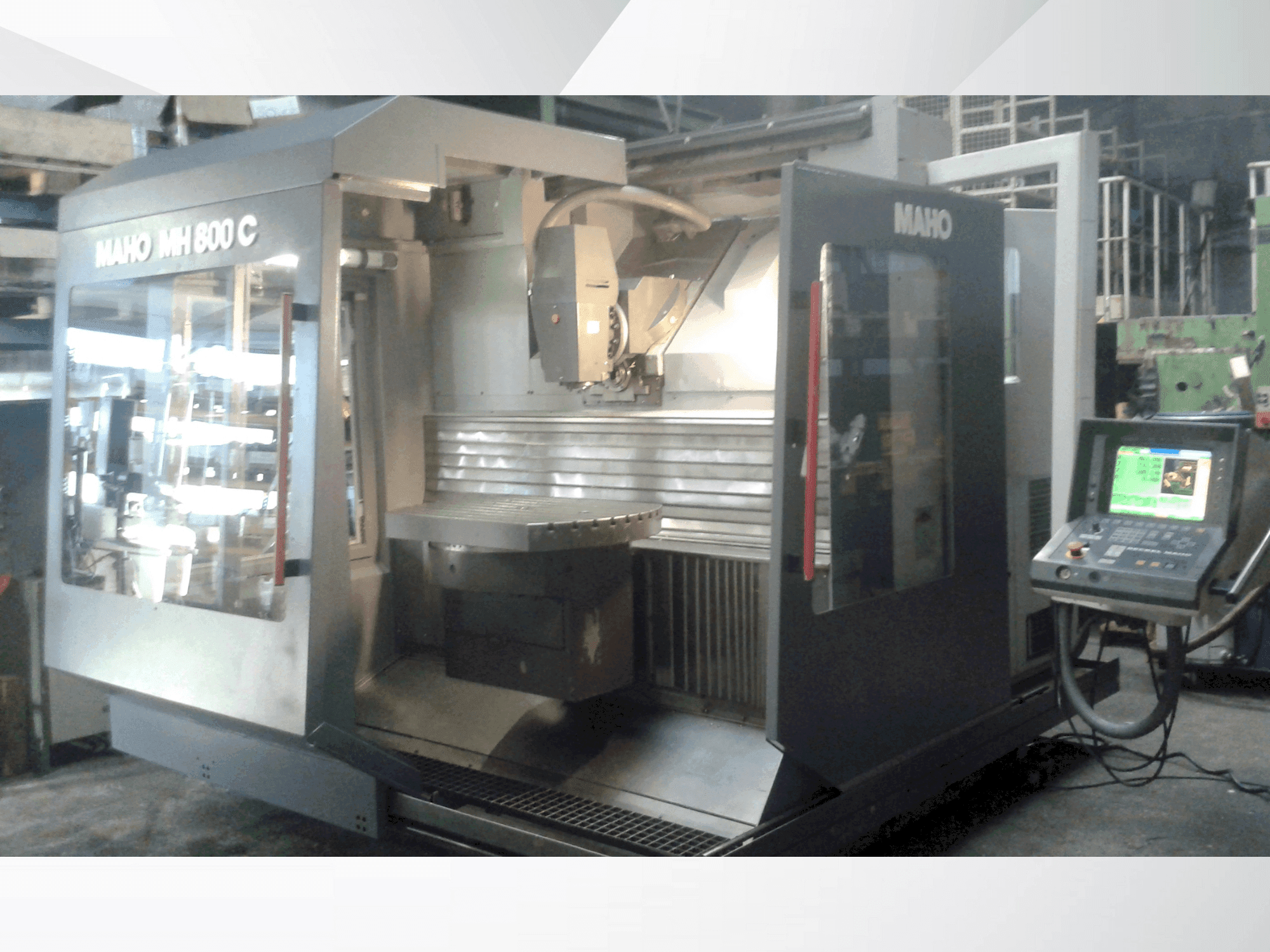 MAHO MH 800 C-maskinen framifrån