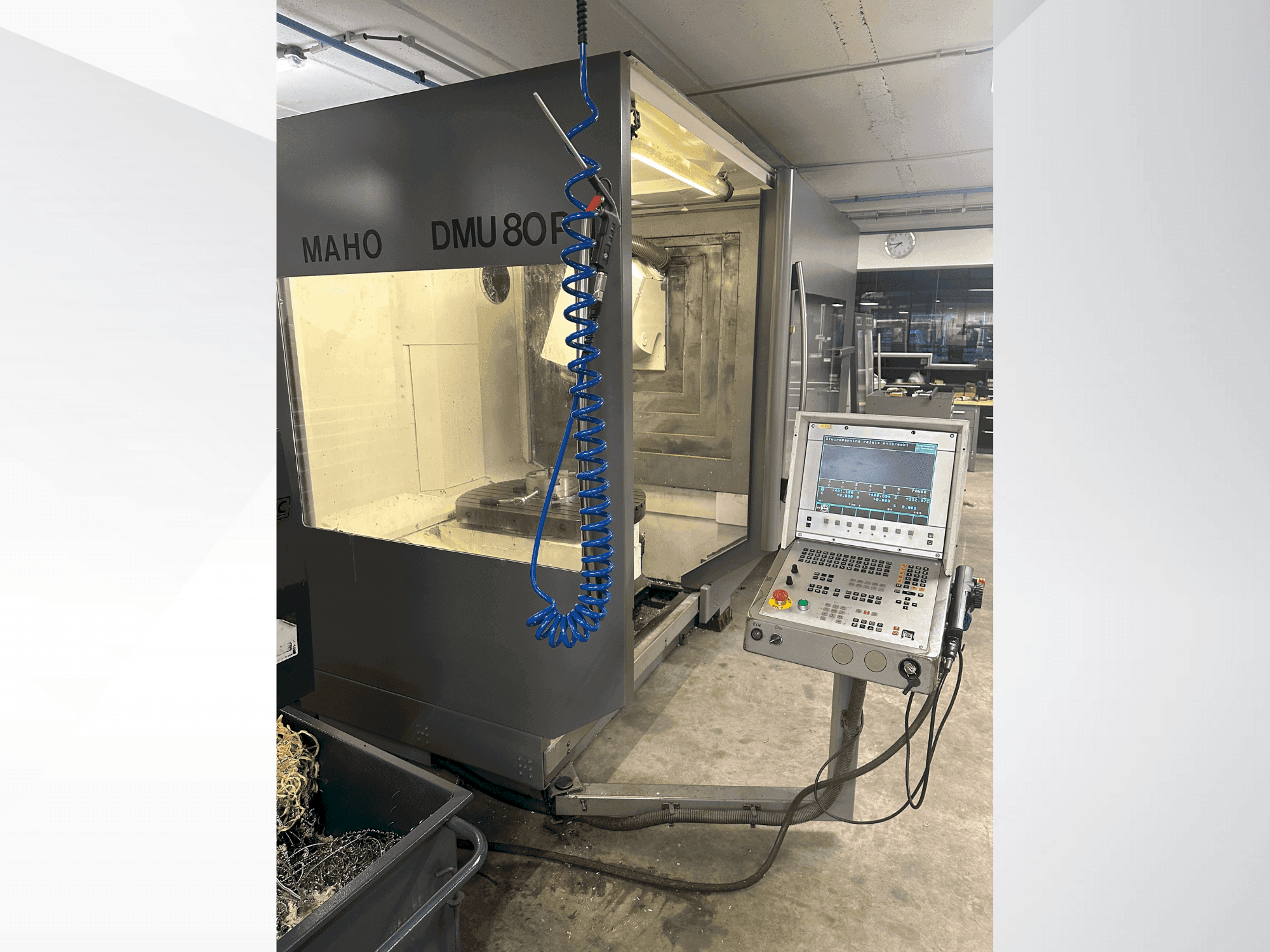 DECKEL MAHO DMU 80P-maskinen framifrån