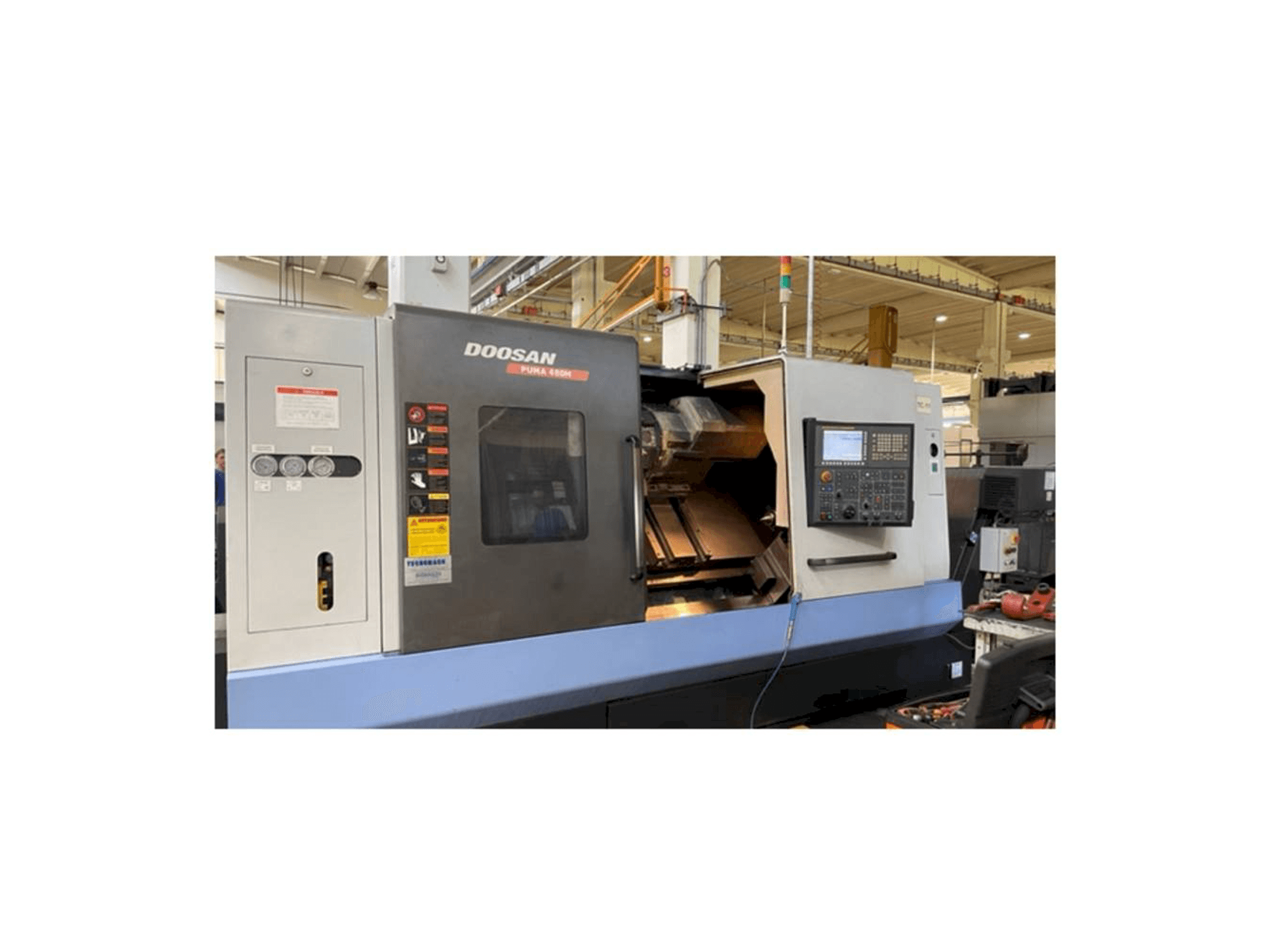 Doosan PUMA 480 MB-maskinen framifrån