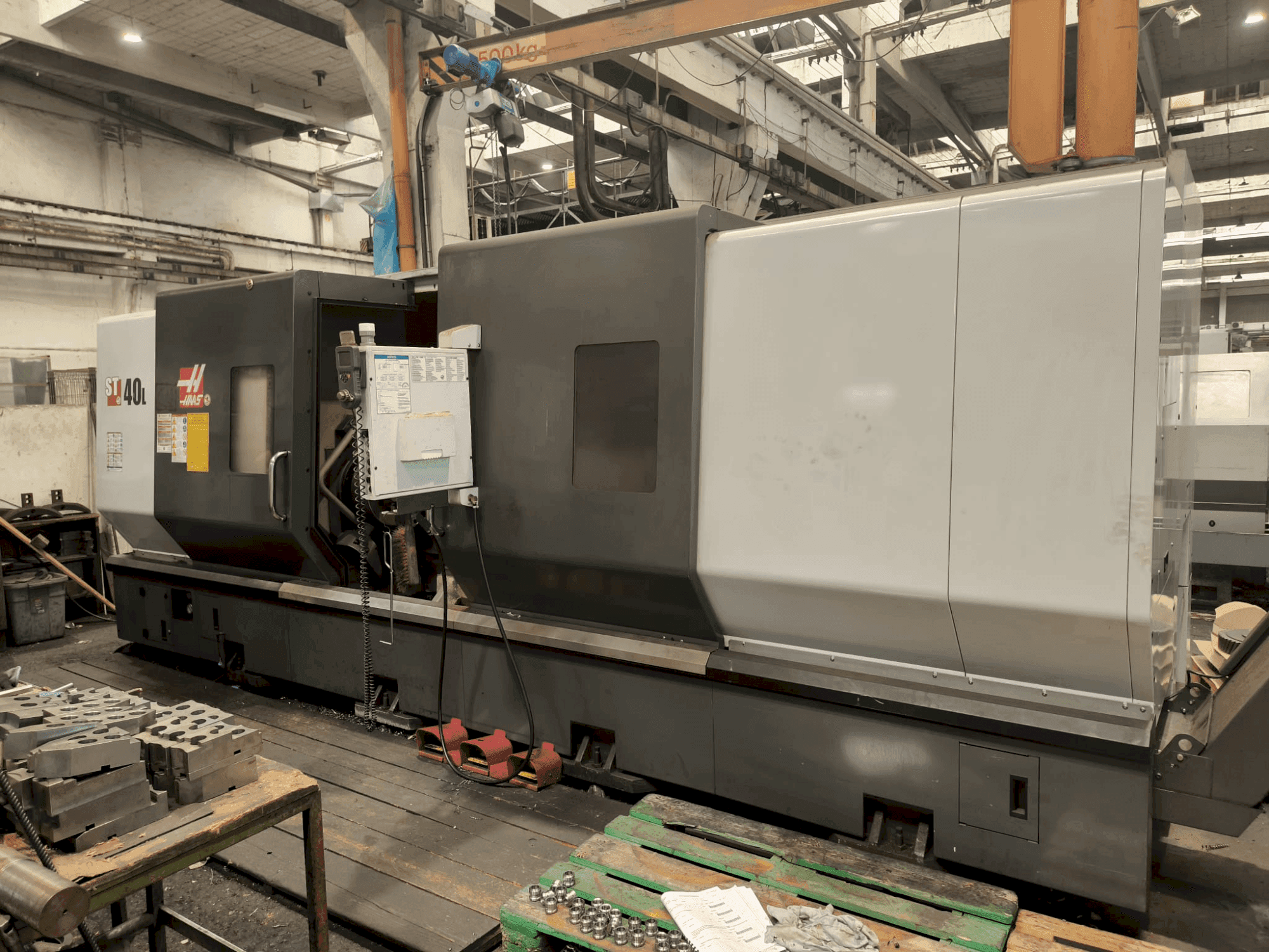 HAAS ST40L-maskinen framifrån