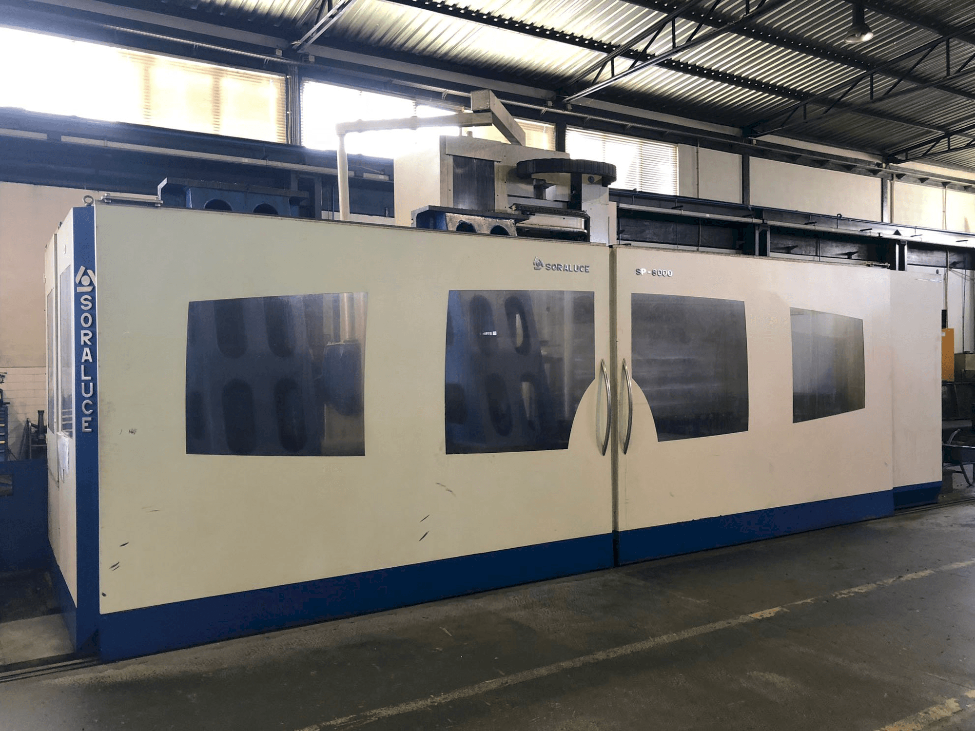 Soraluce-maskinen framifrånSP 8000
