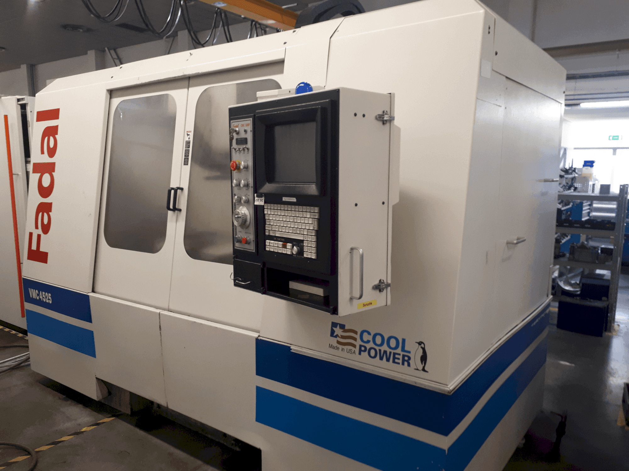 FADAL VMC4525-maskinen framifrån