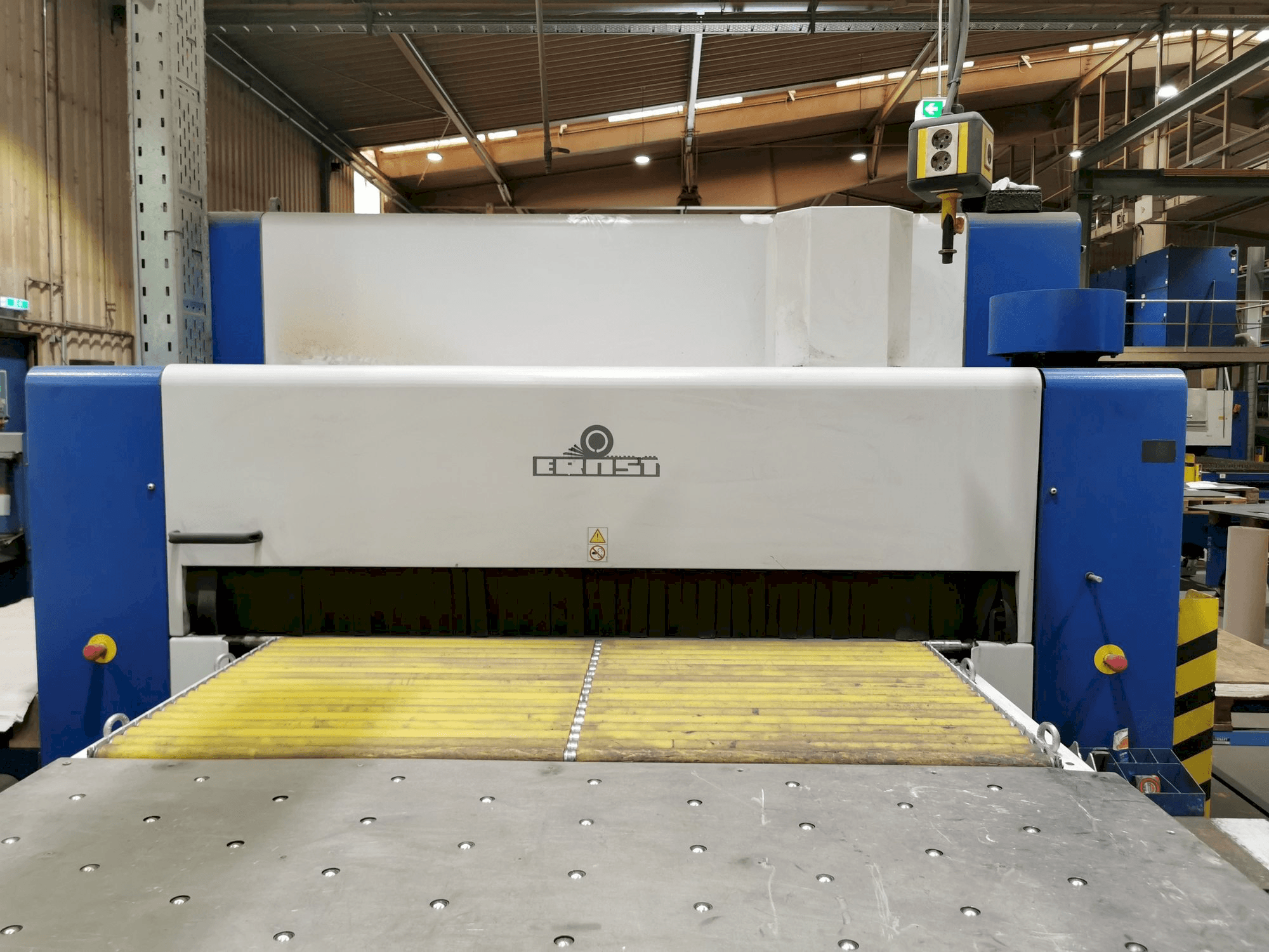 ERNST Neptun EBS-maskinen framifrån