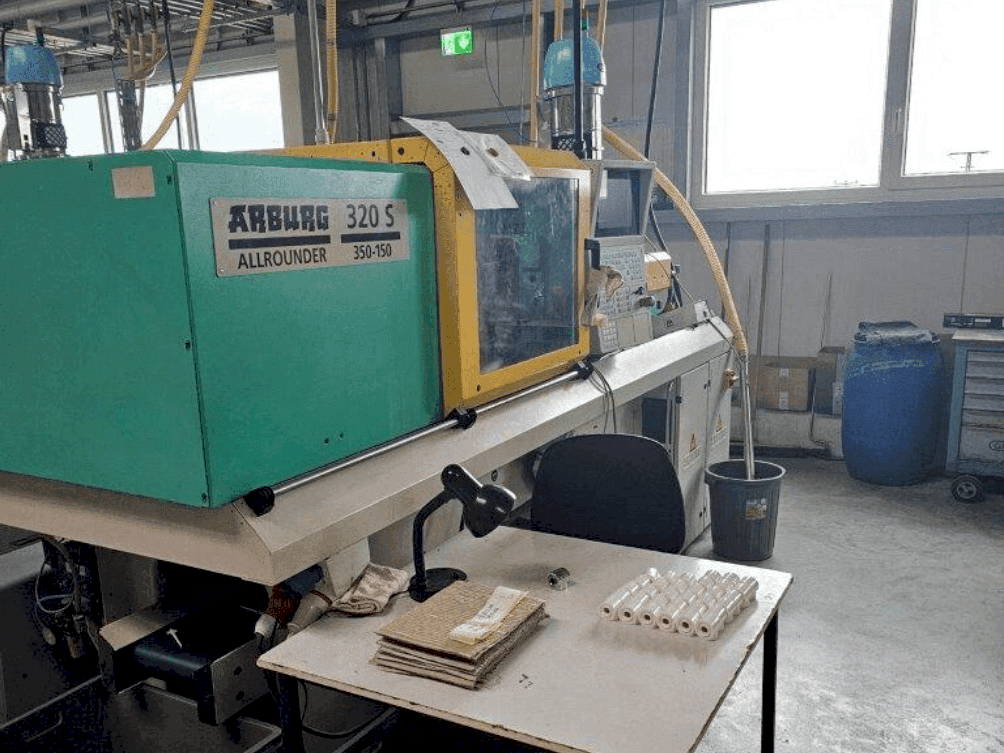 Arburg 320 S 350-150-maskinen framifrån