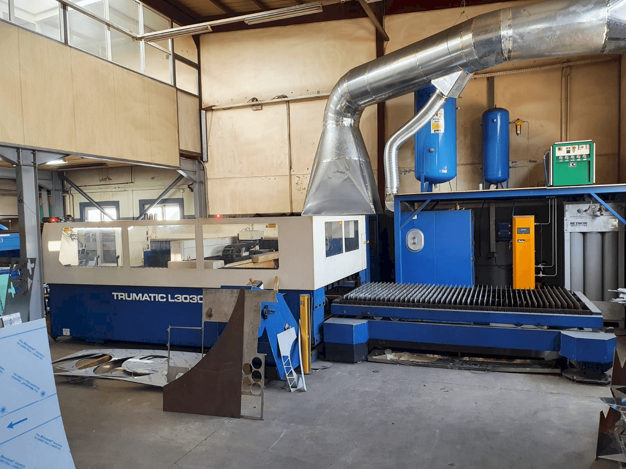 Trumpf Trumatic L3030-maskinen framifrån