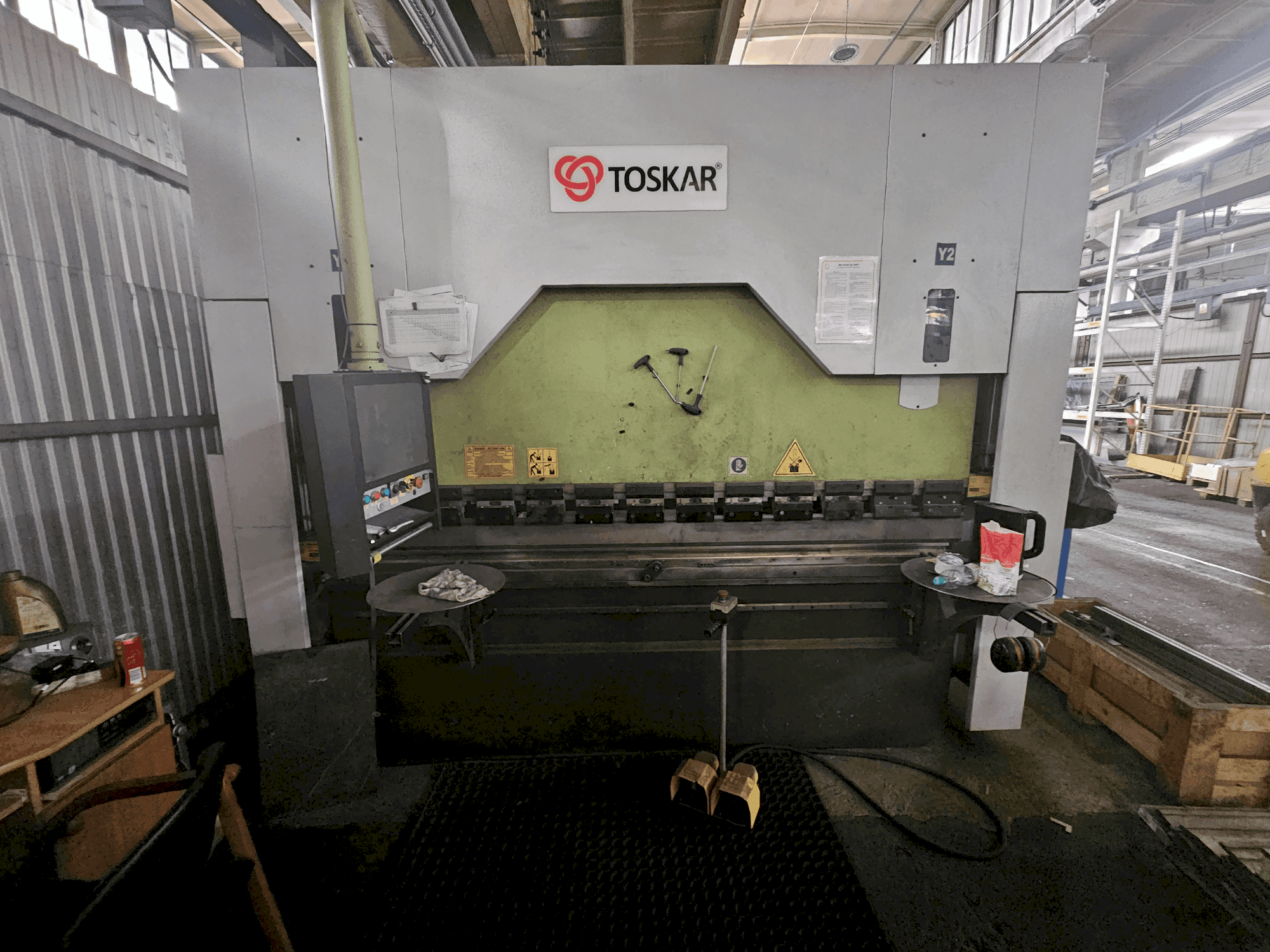 Other MASTERFAB-2600-80-maskinen framifrån