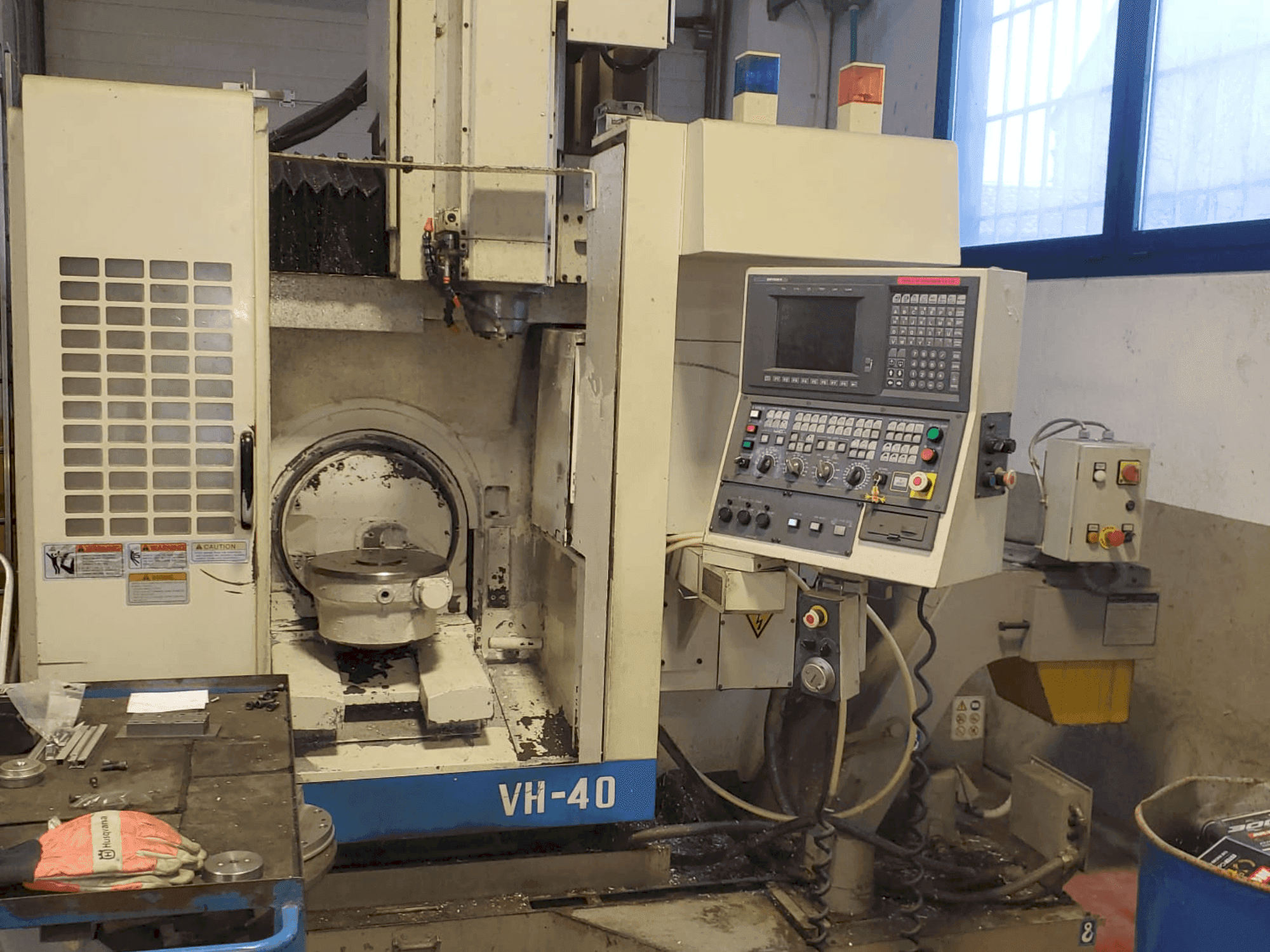 Okuma VH-40-maskinen framifrån