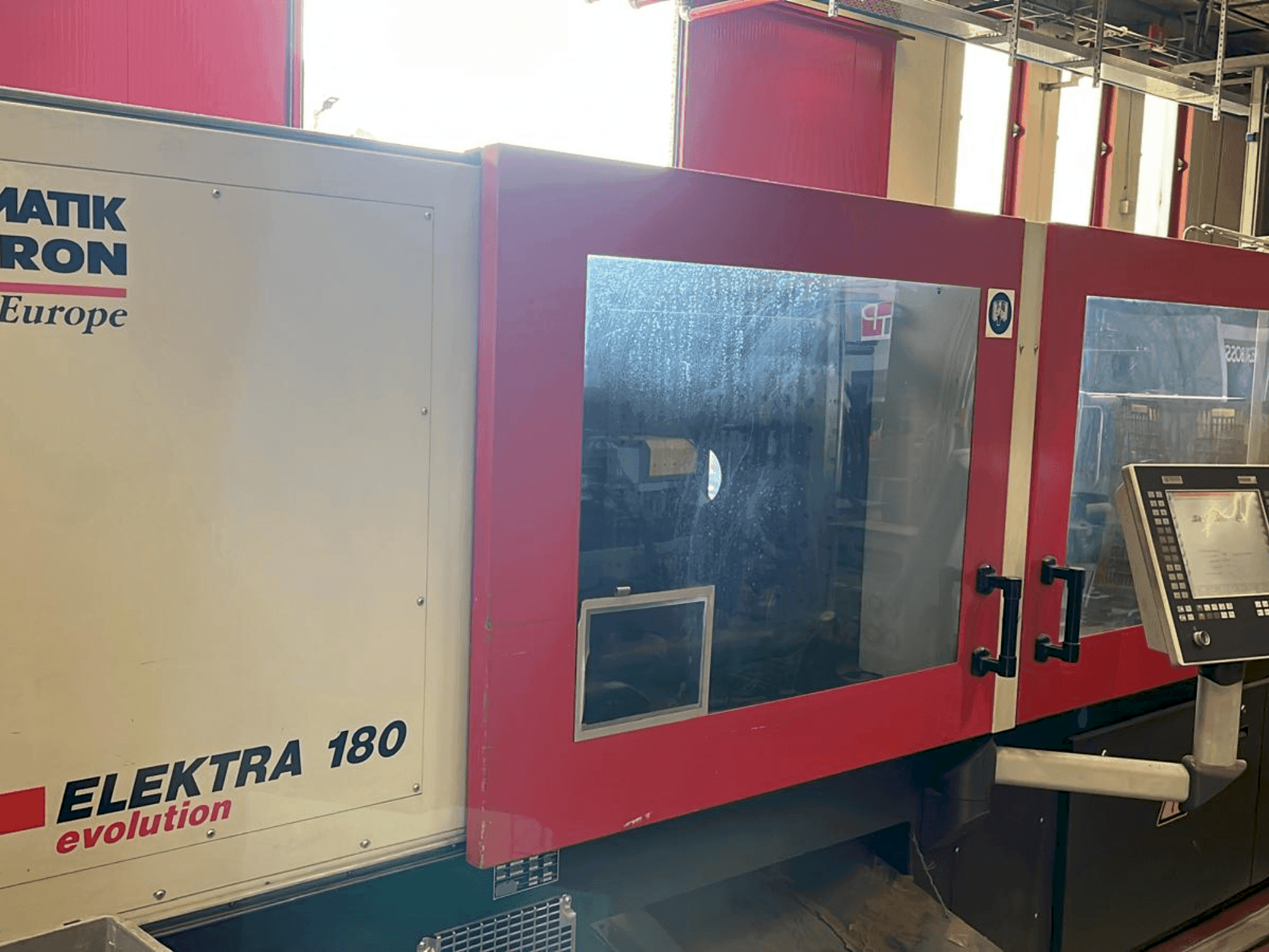 FERROMATIK ELEKTRA 180-maskinen framifrån