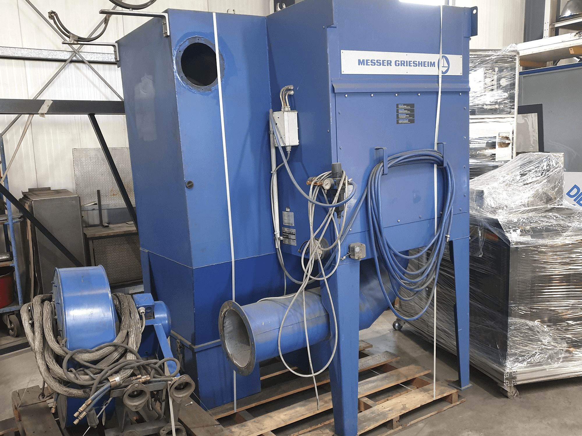 Messer Griesheim-maskinen framifrånCORTA PS 3100