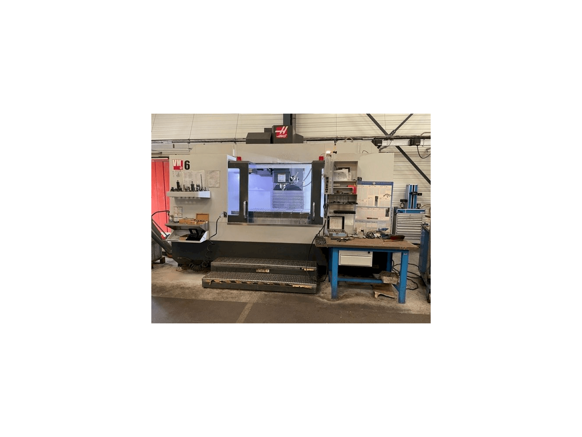 HAAS VM-6-maskinen framifrån